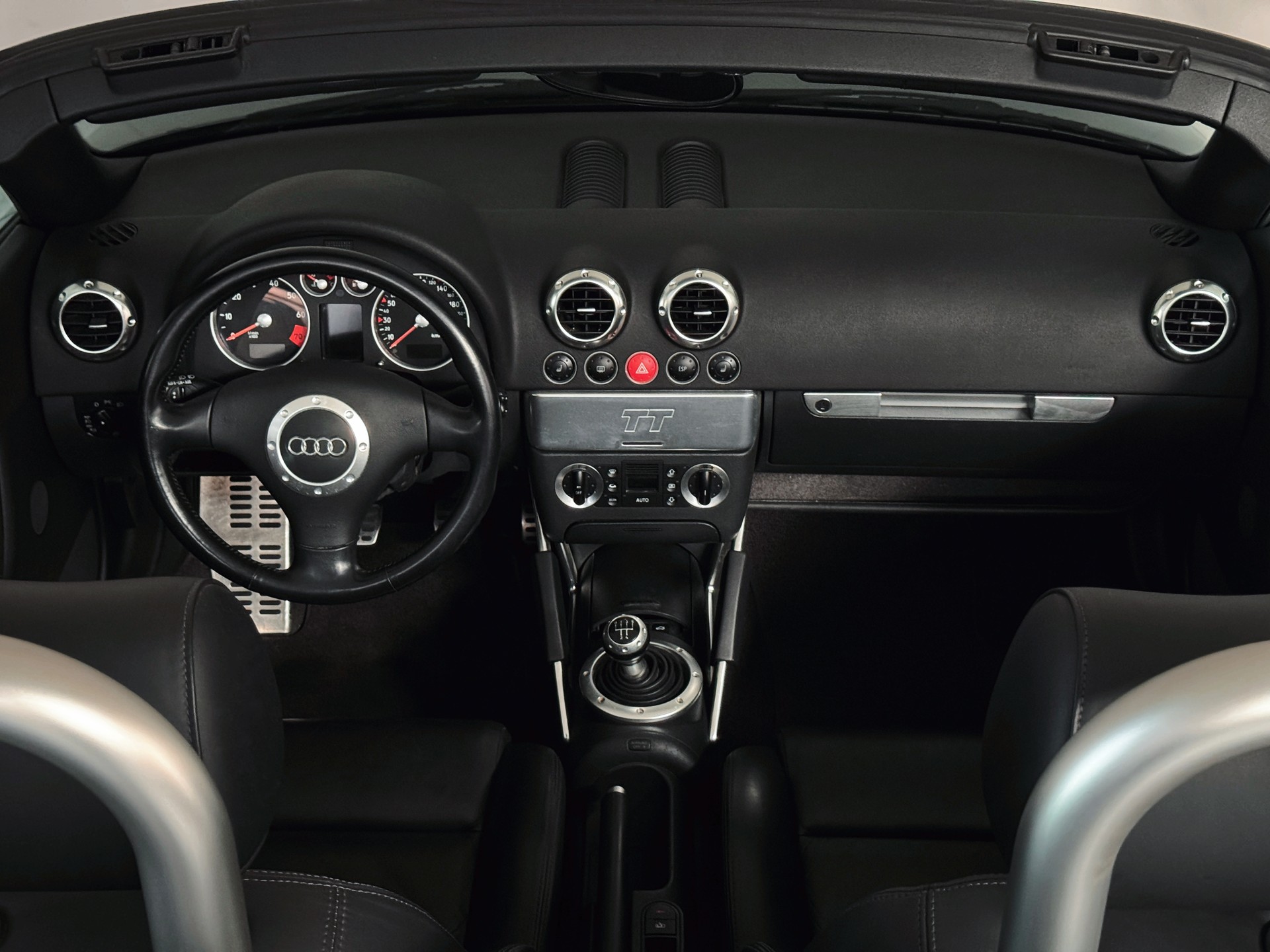 AUDI TT Roadster 1.8 T-image-16