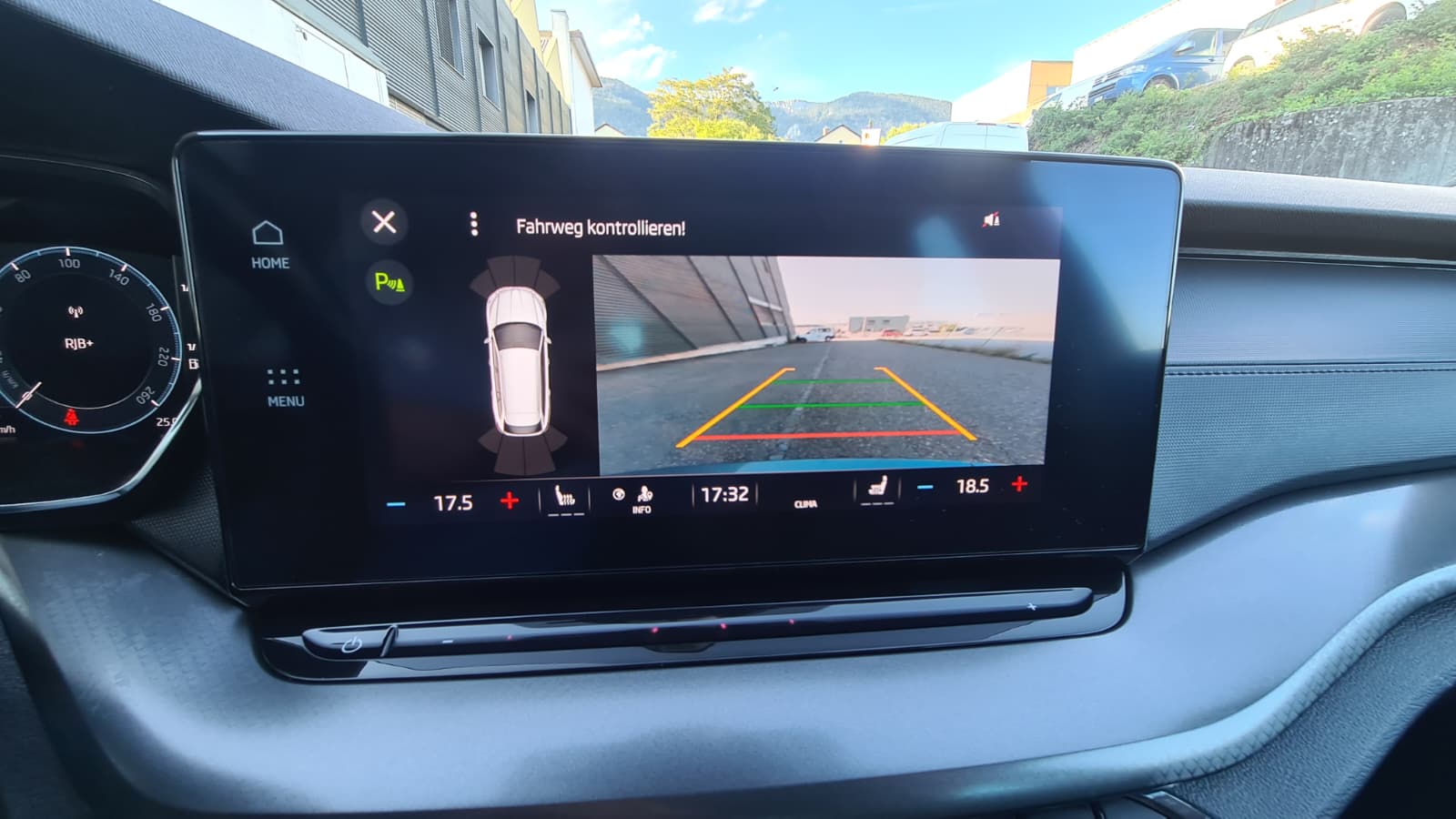 SKODA Octavia Combi 2.0 TDI DSG Ambition ** Gr-Navi ** Sitzheizung ** Abstandsregelsysteme ** Virtual Cockpit ** Neues Modell 2023 **-image-15
