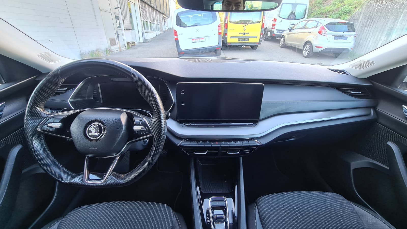 SKODA Octavia Combi 2.0 TDI DSG Ambition ** Gr-Navi ** Sitzheizung ** Abstandsregelsysteme ** Virtual Cockpit ** Neues Modell 2023 **-image-16