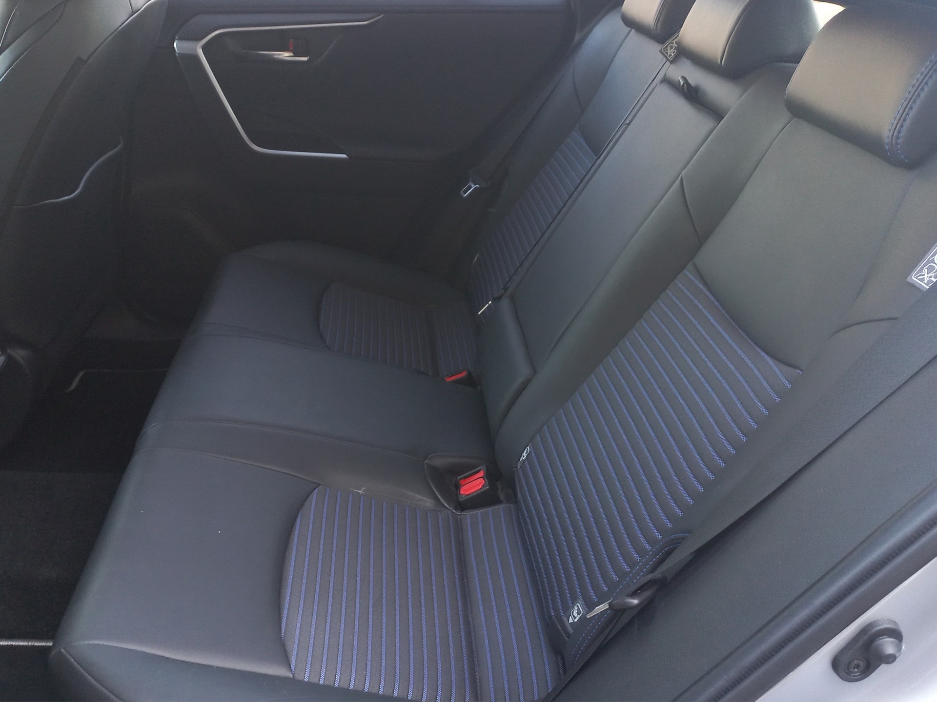 TOYOTA RAV-4 2.5 HSD Style e-CVT 2WD-image-11