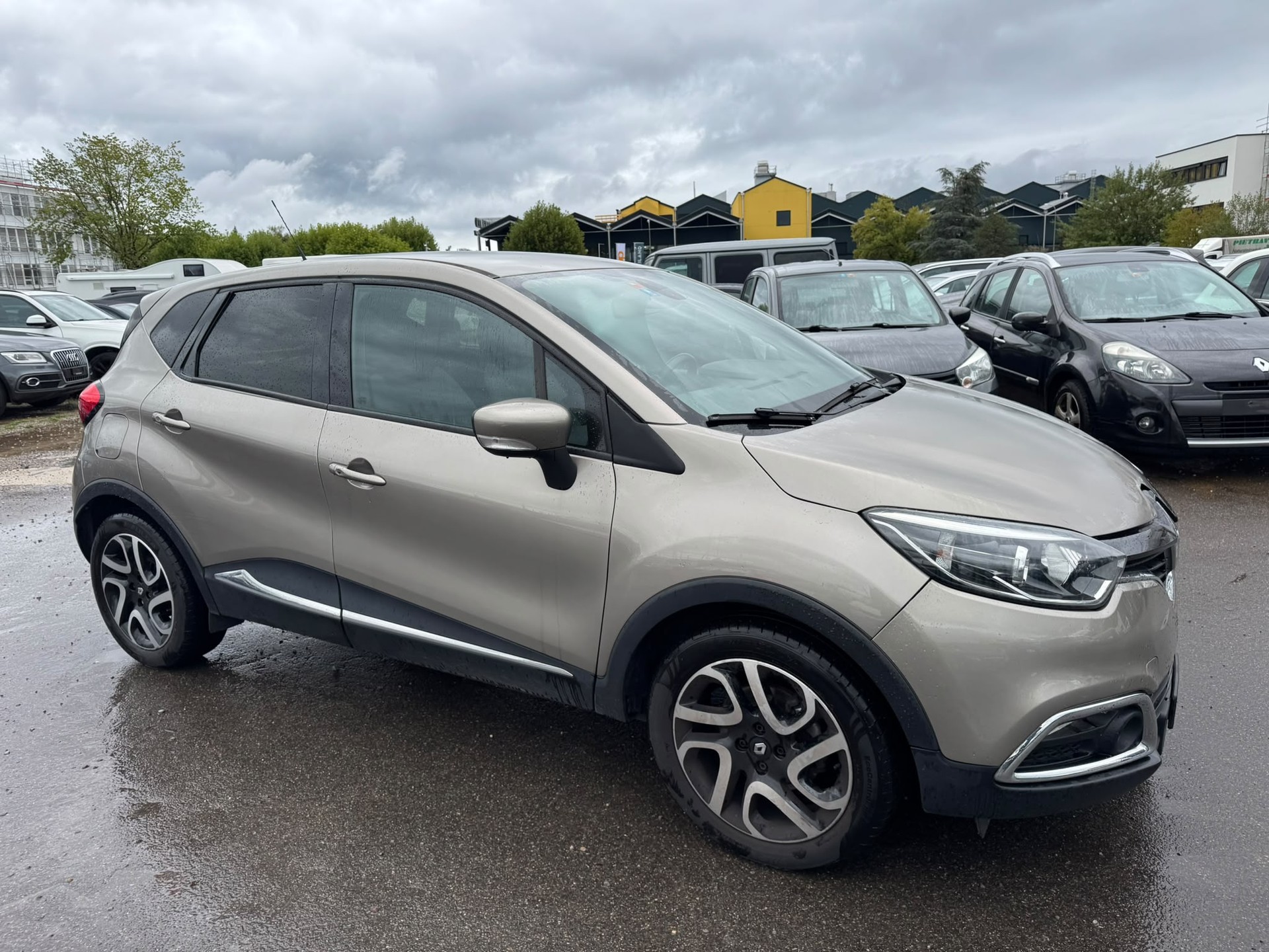 RENAULT Captur 1.2 T 16V Dynamique EDC-image-2