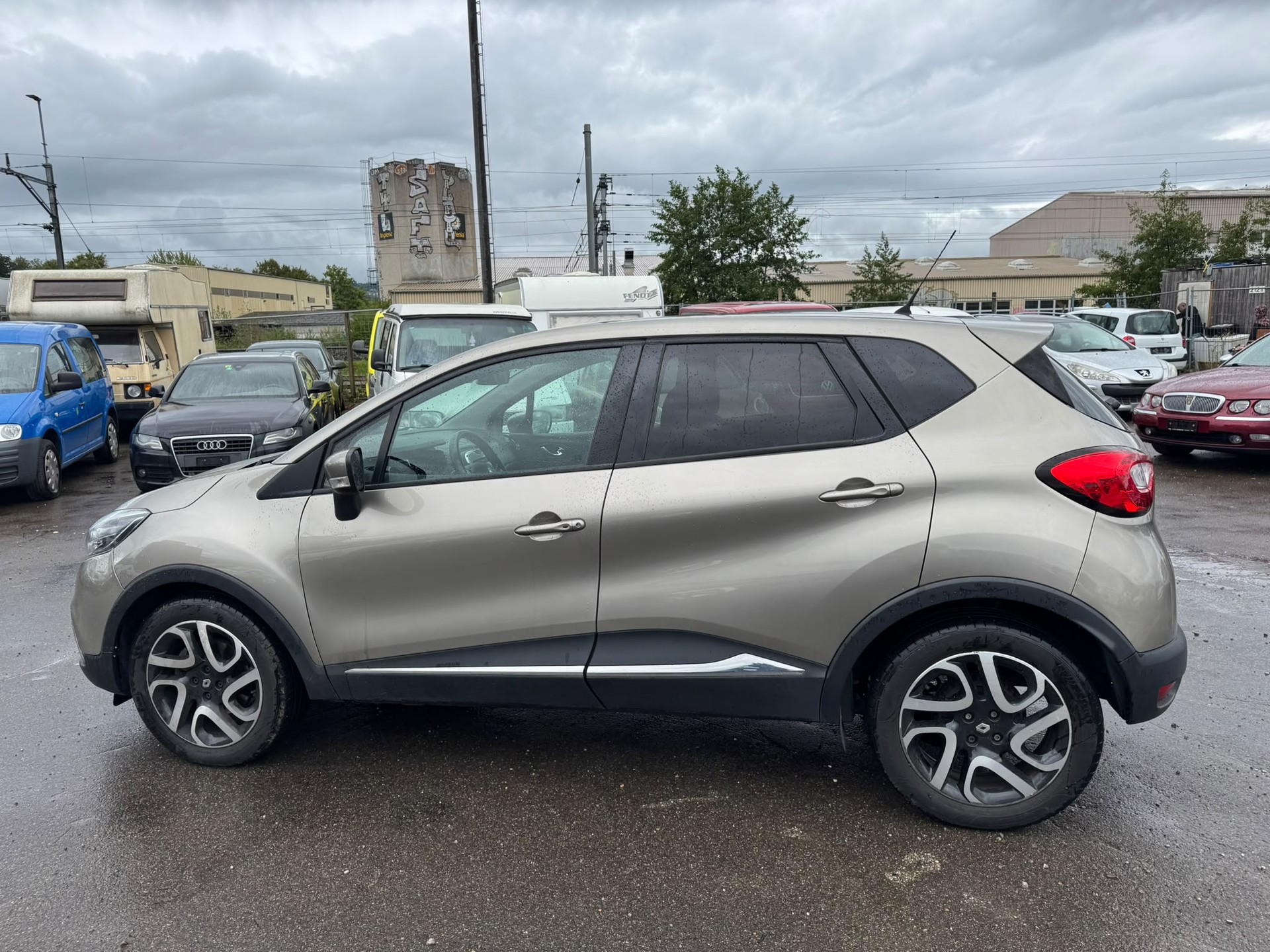 RENAULT Captur 1.2 T 16V Dynamique EDC-image-5