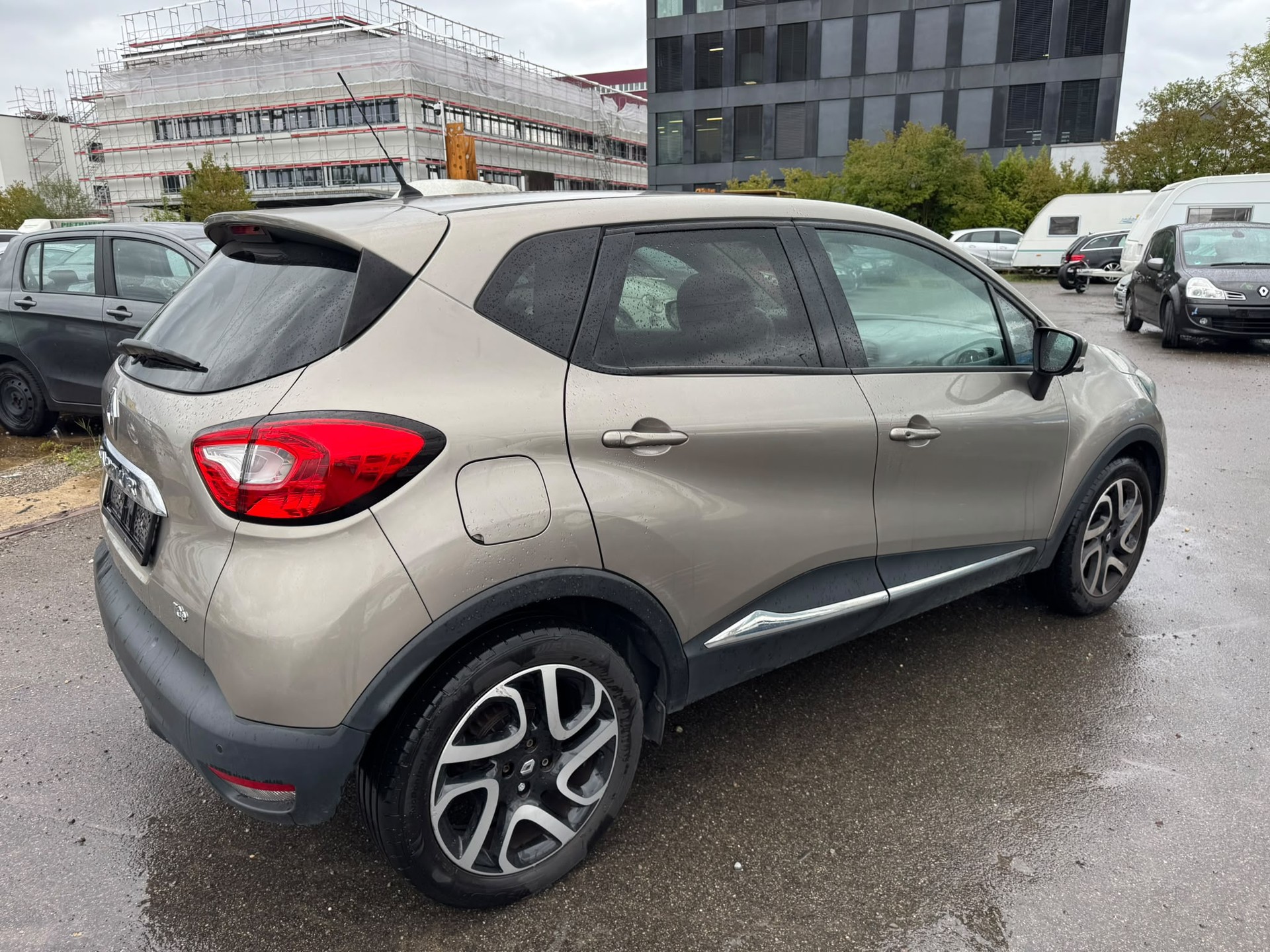 RENAULT Captur 1.2 T 16V Dynamique EDC-image-3