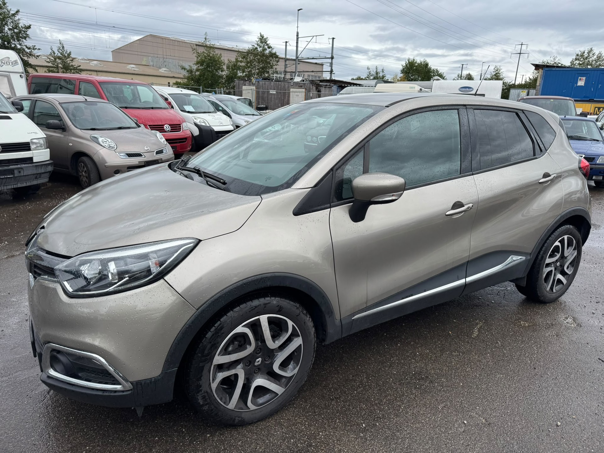 RENAULT Captur 1.2 T 16V Dynamique EDC-image-1