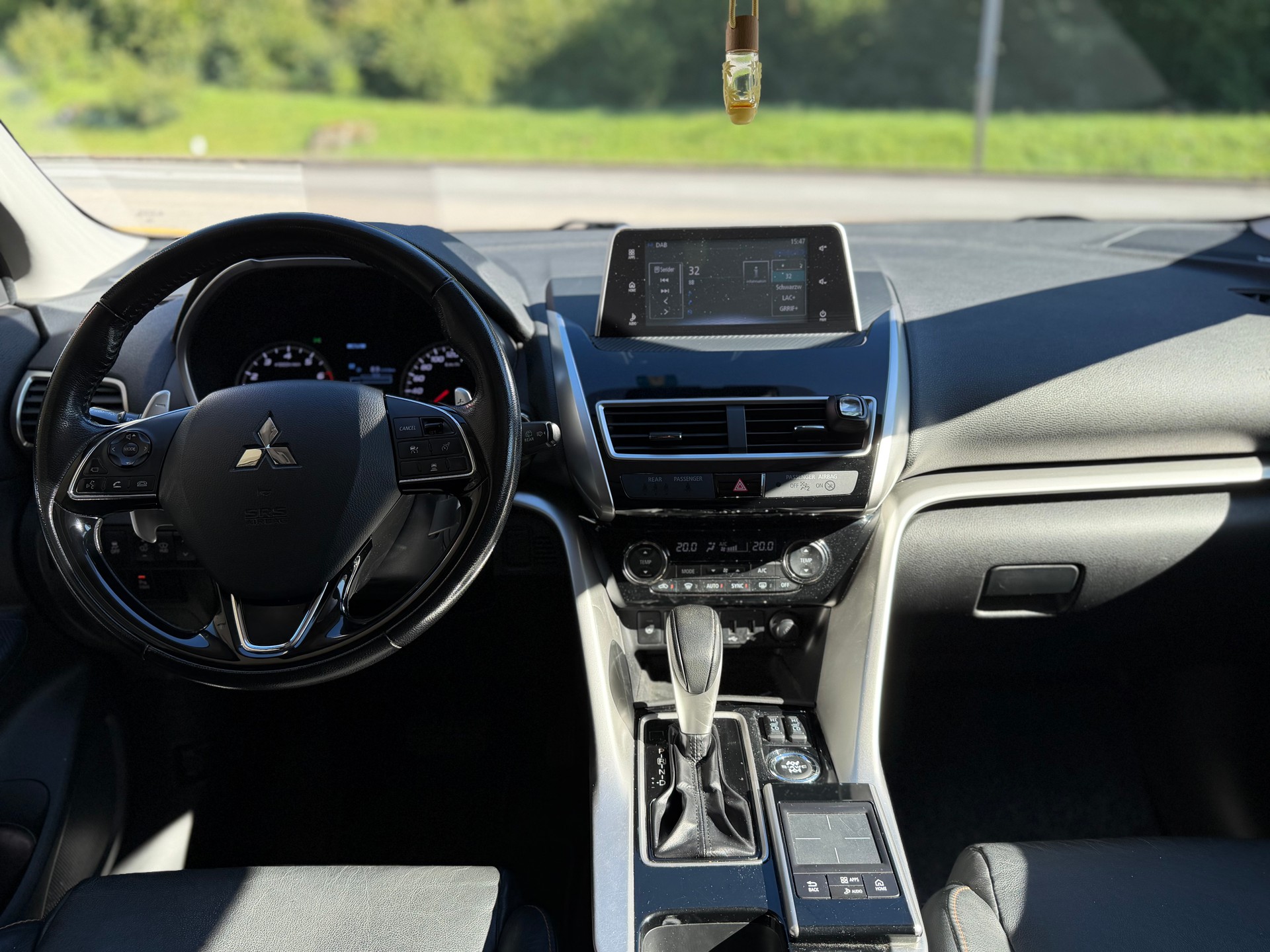 MITSUBISHI Eclipse Cross 1.5 T-Mivec Style 4WD CVT-image-11