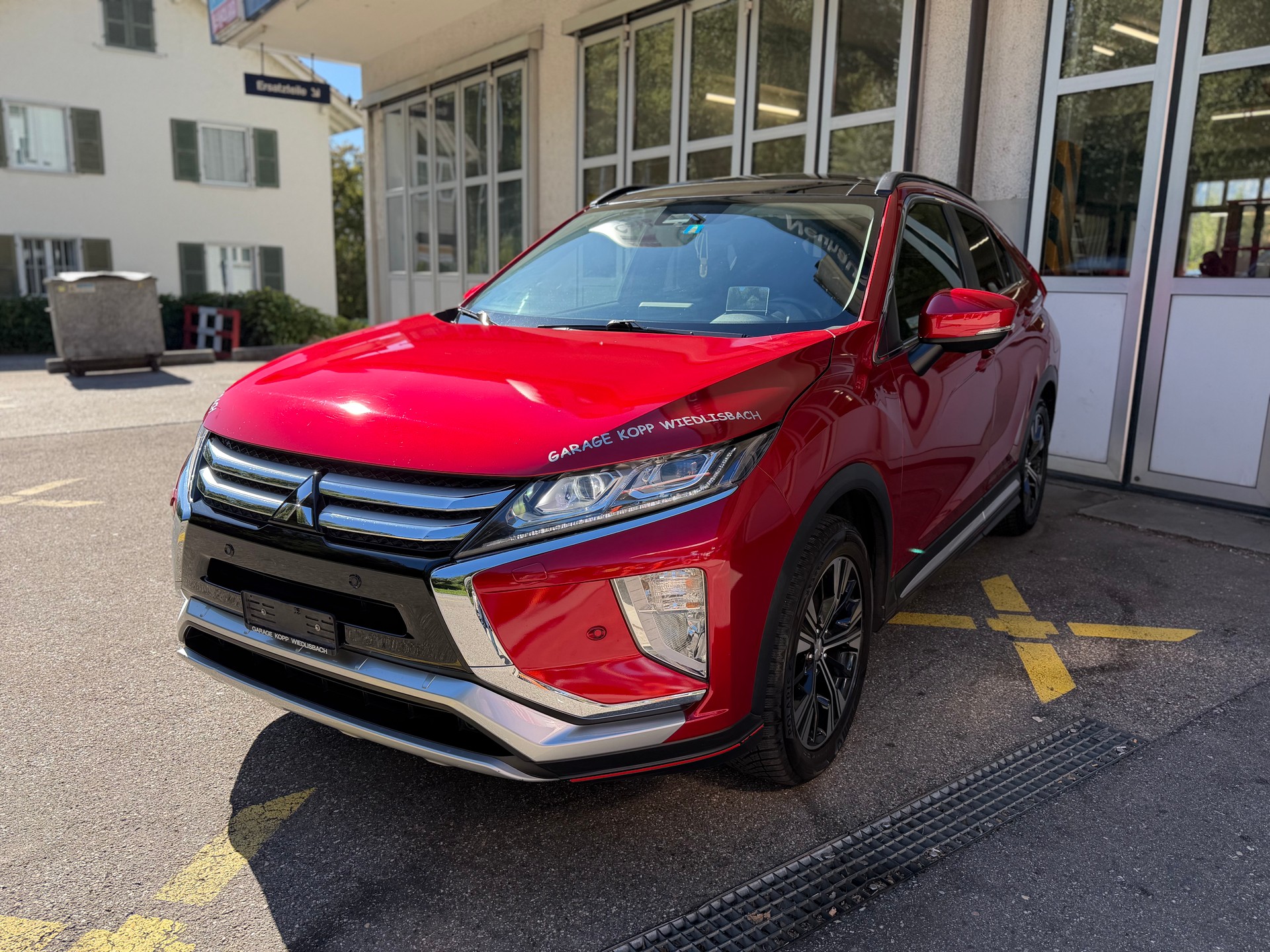 MITSUBISHI Eclipse Cross 1.5 T-Mivec Style 4WD CVT-image-1