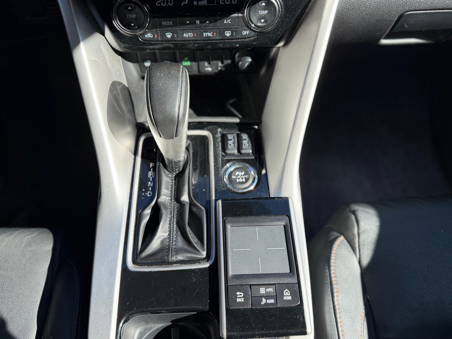 MITSUBISHI Eclipse Cross 1.5 T-Mivec Style 4WD CVT-image-16