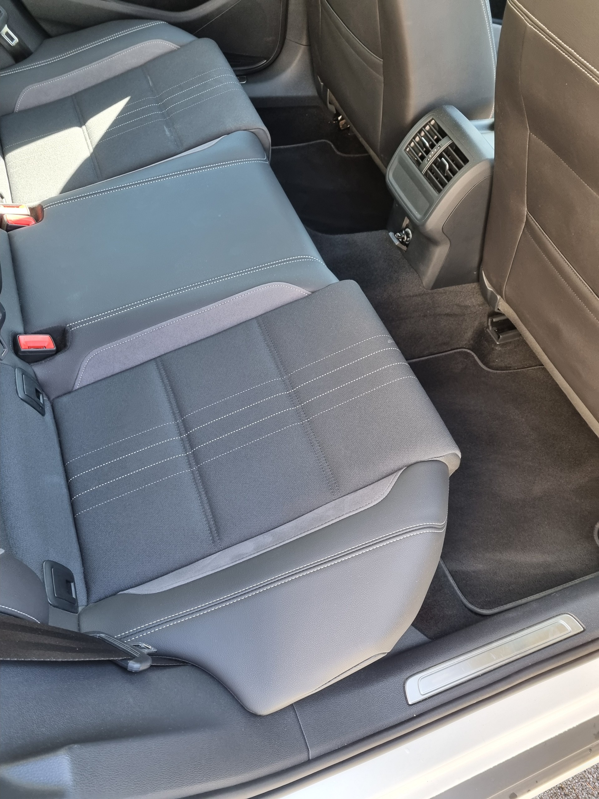 VW 2.0 TDI 200 Alltrack DSG 4m-image-4
