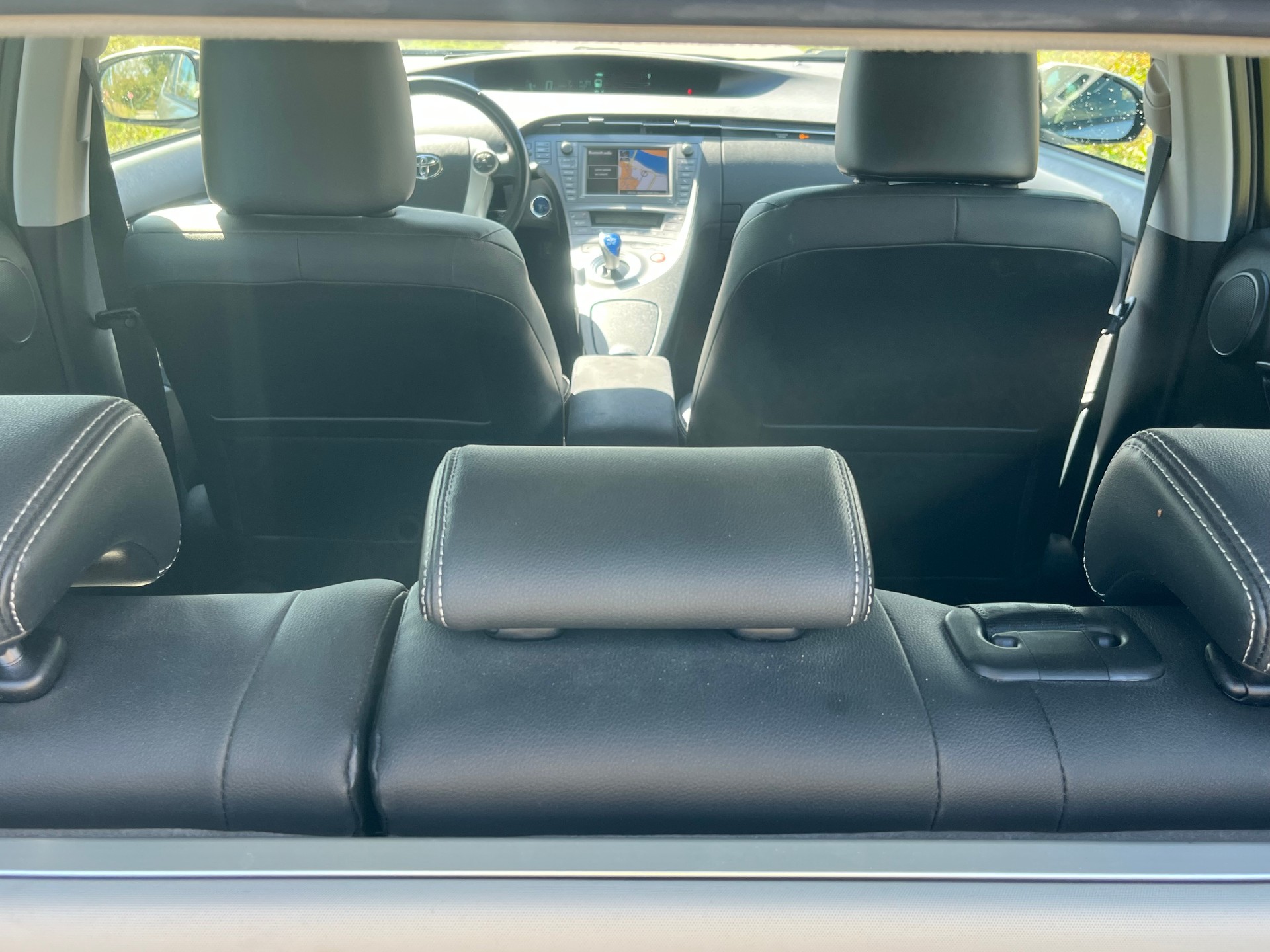TOYOTA Prius 1.8 16V HSD Sol Premium-image-8