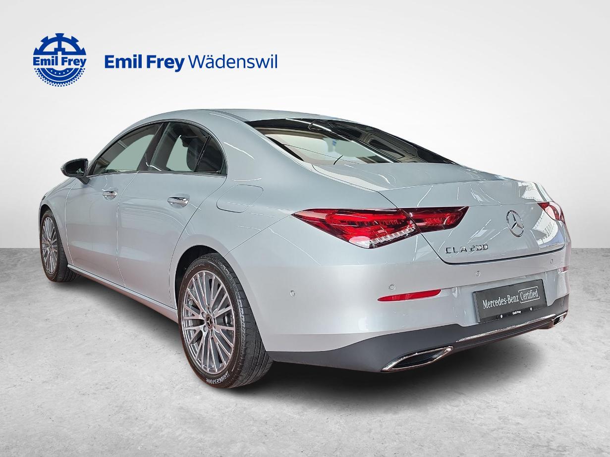 MERCEDES-BENZ CLA 200 Coupé Progressive Line-image-2