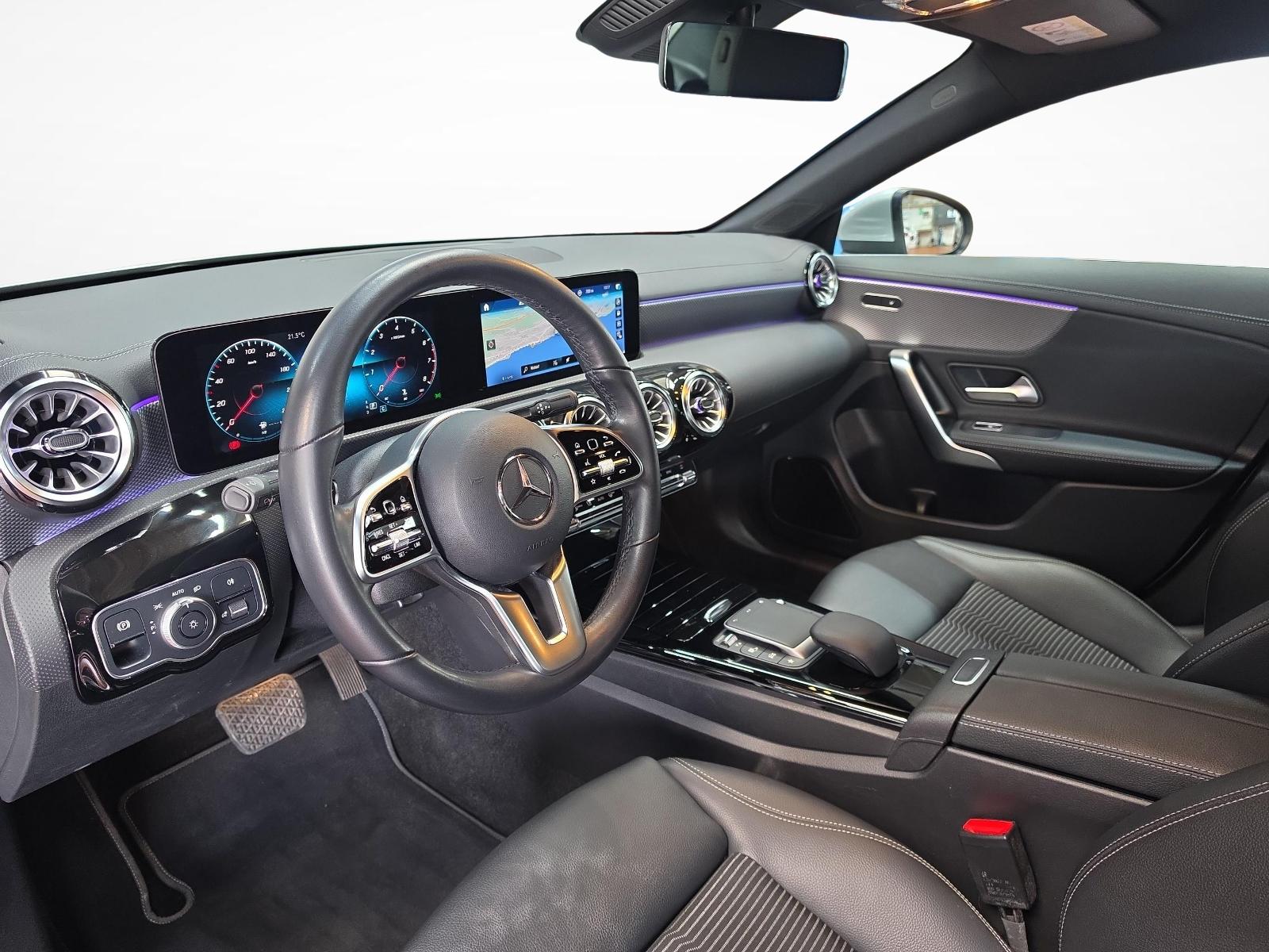 MERCEDES-BENZ CLA 200 Coupé Progressive Line-image-6