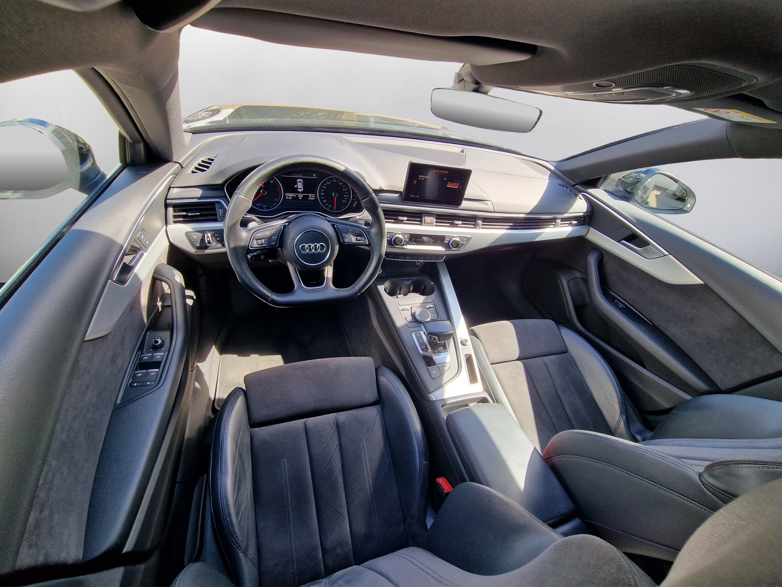 AUDI A4 Avant 2.0 TFSI Sport S-tronic-image-5