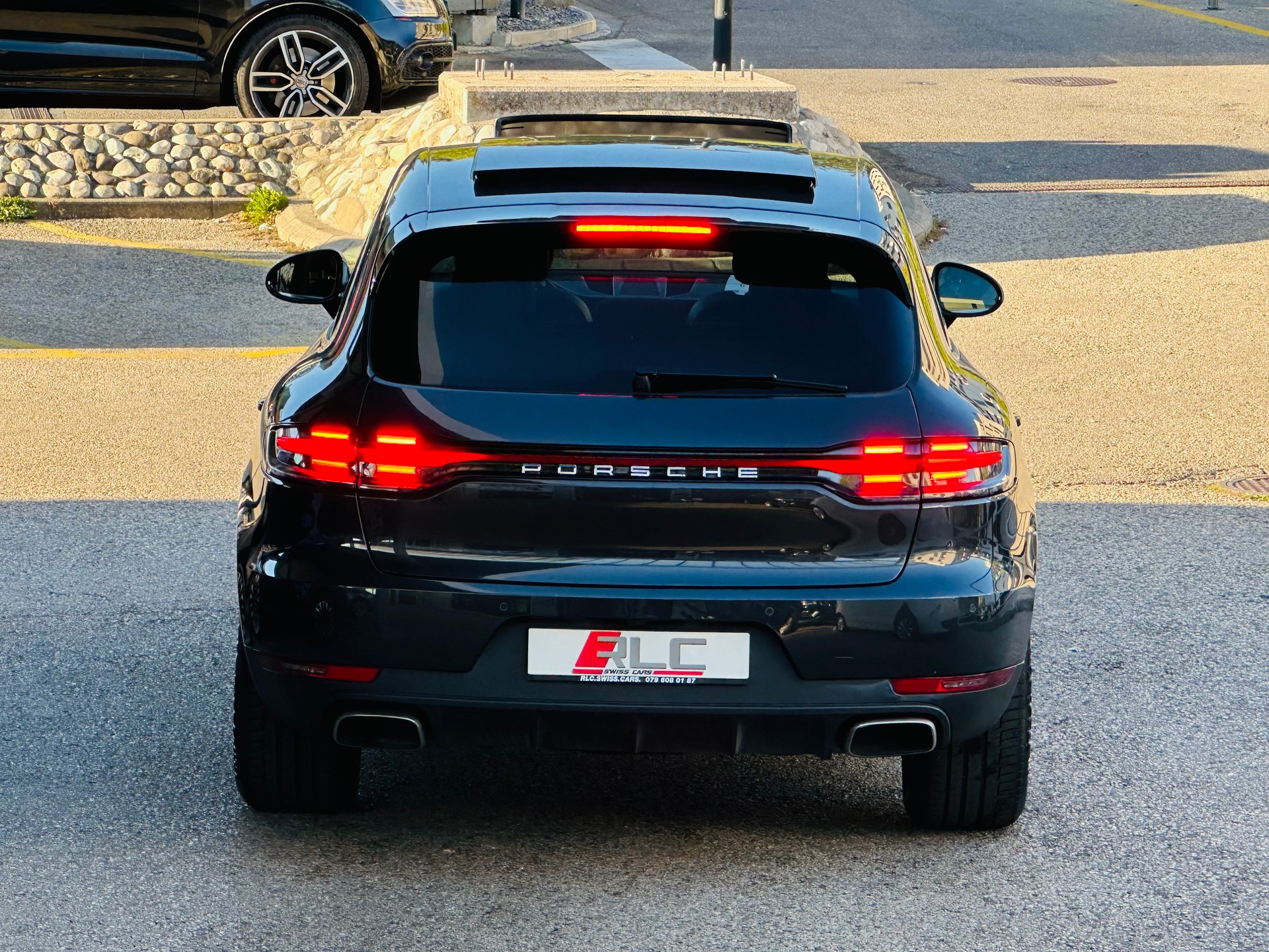 PORSCHE Macan PDK-image-7