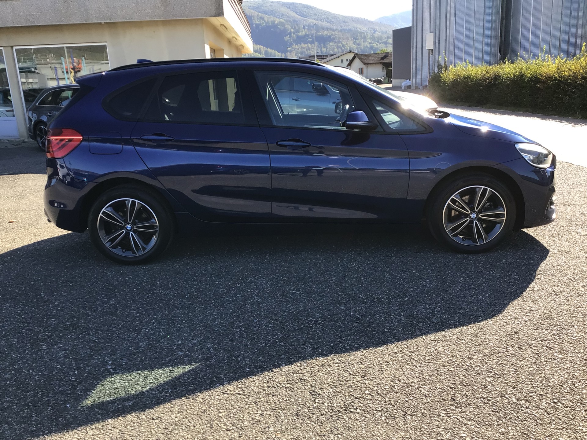 BMW 218d xDrive Active Tourer Steptronic-image-13