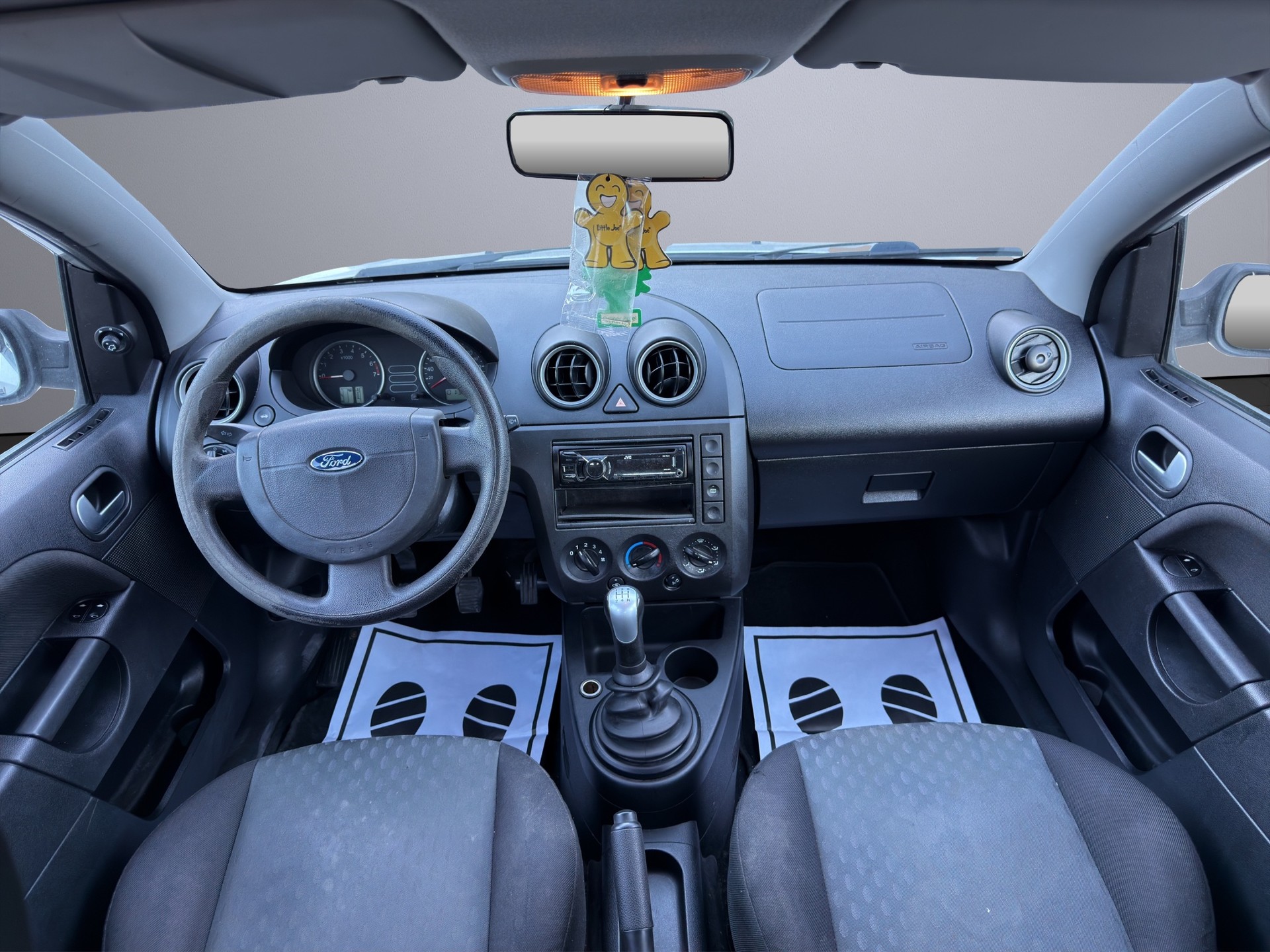 FORD Fiesta 1.4 16V Trend-image-13