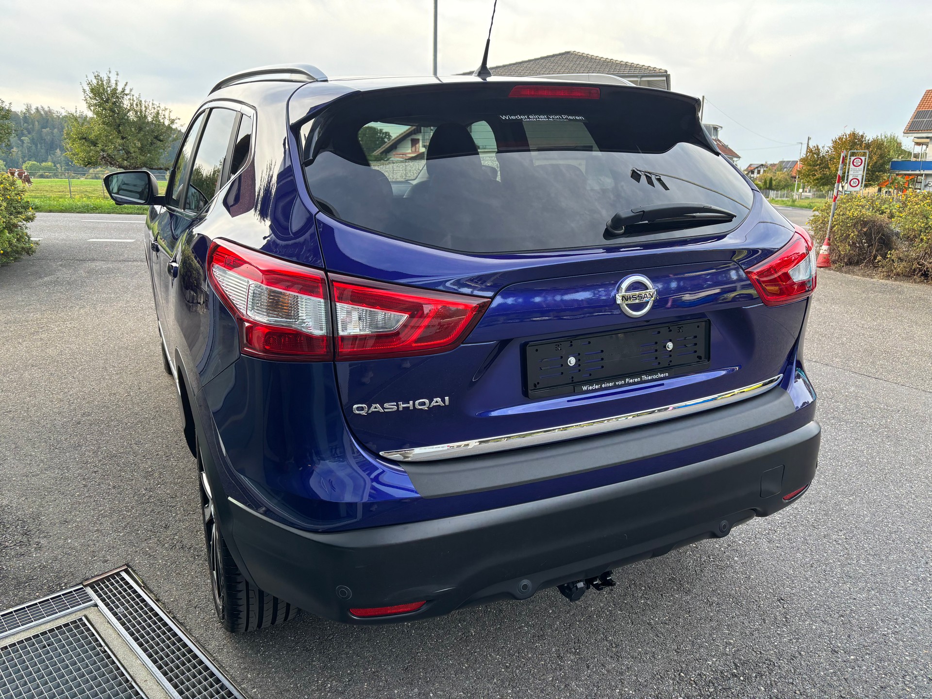 NISSAN Qashqai 1.6 dCi tekna-image-2