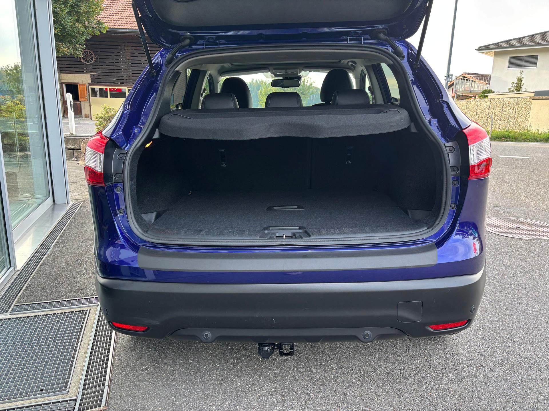 NISSAN Qashqai 1.6 dCi tekna-image-4