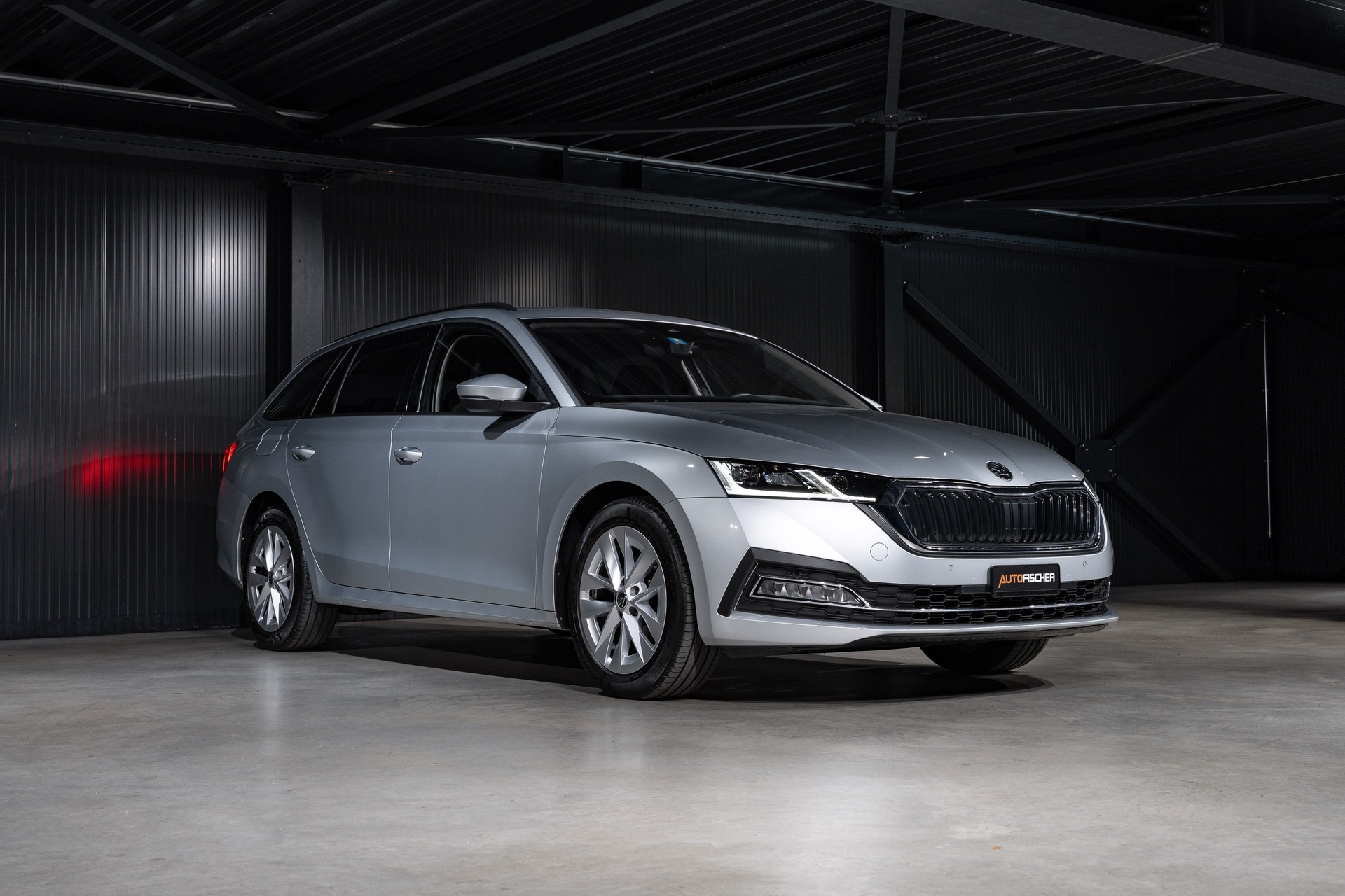 SKODA Octavia Combi 1.5 TSI ACT EVO Ambition-image-5