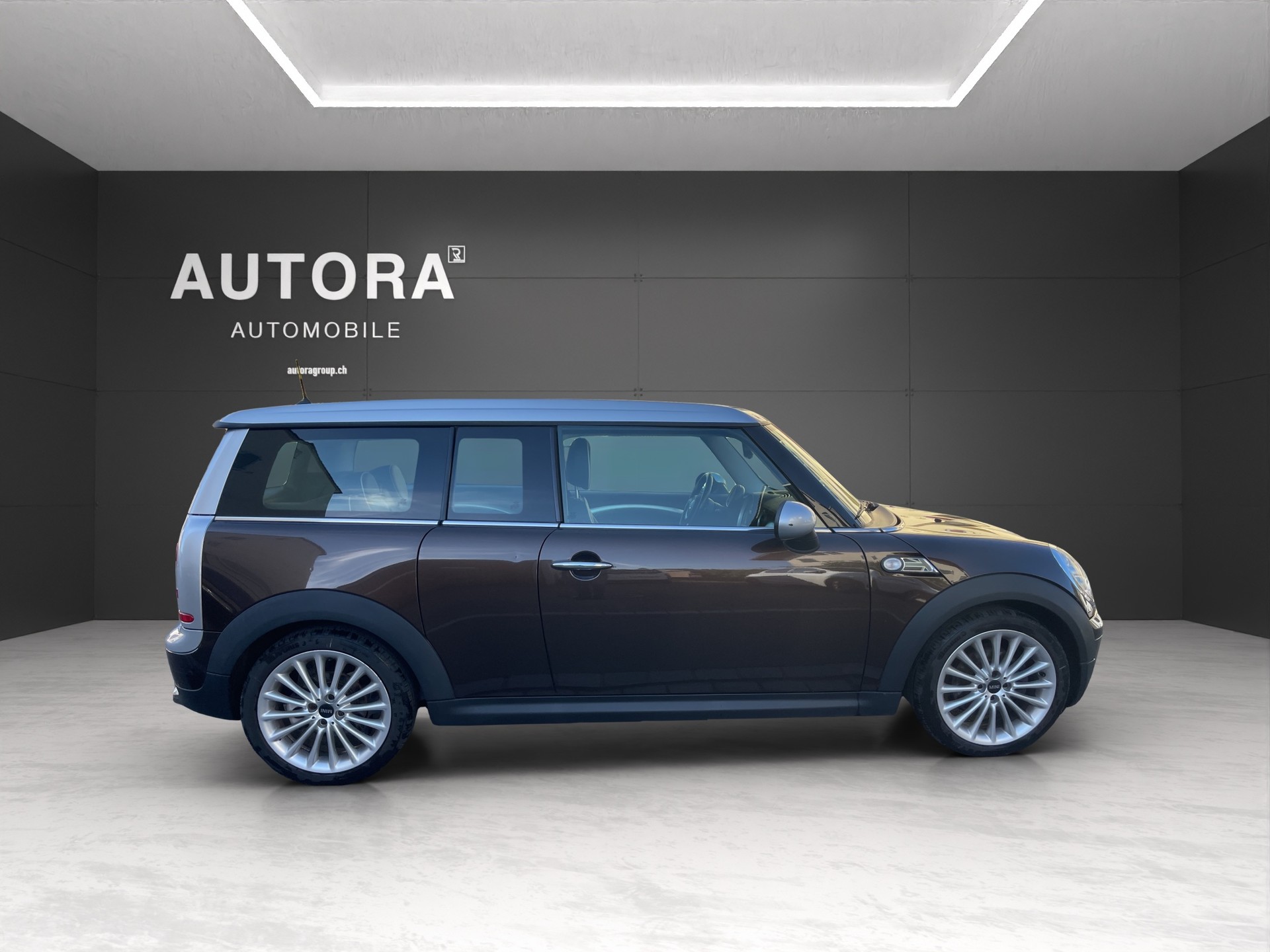 MINI Clubman Cooper-image-6