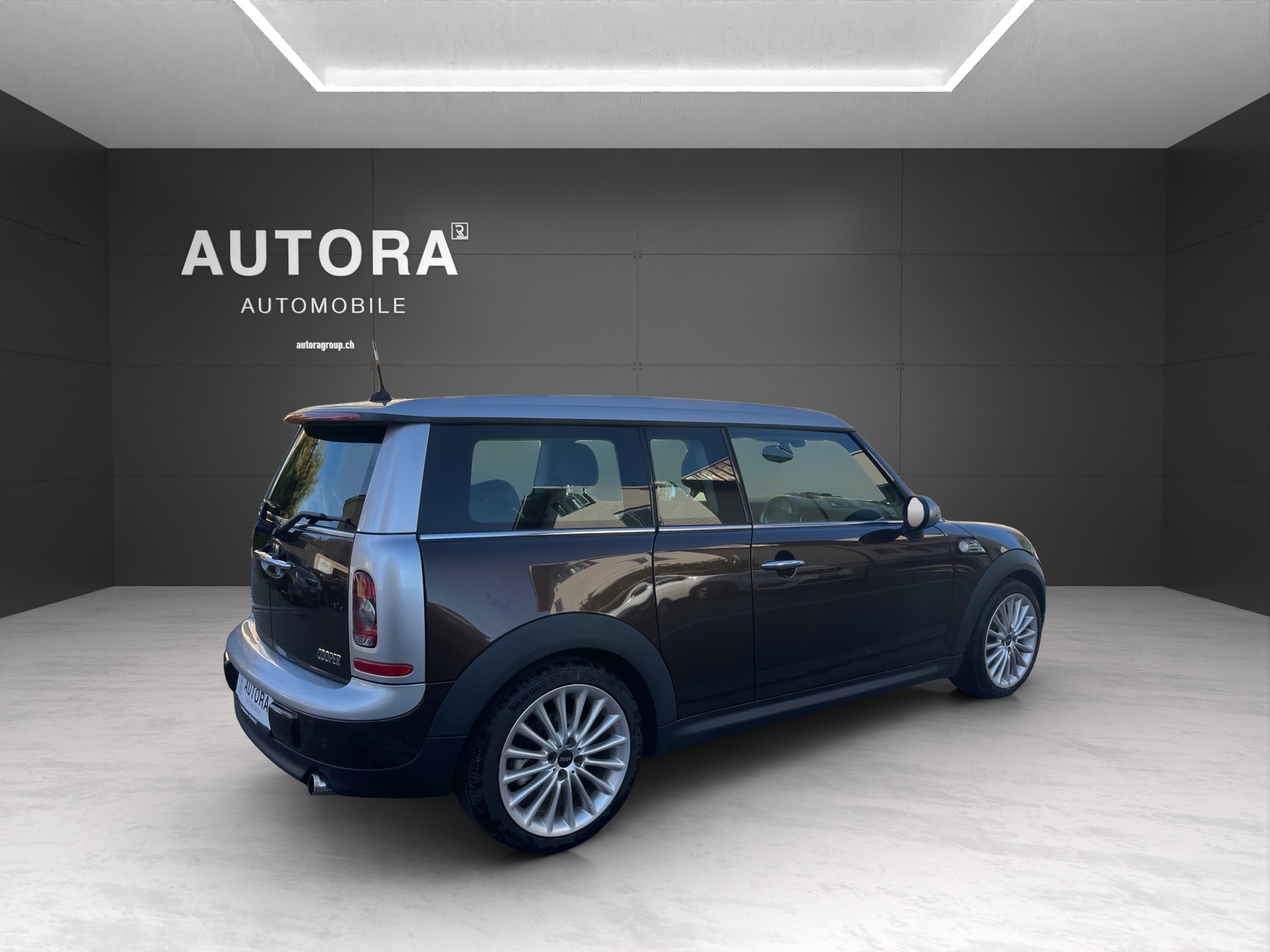 MINI Clubman Cooper-image-5