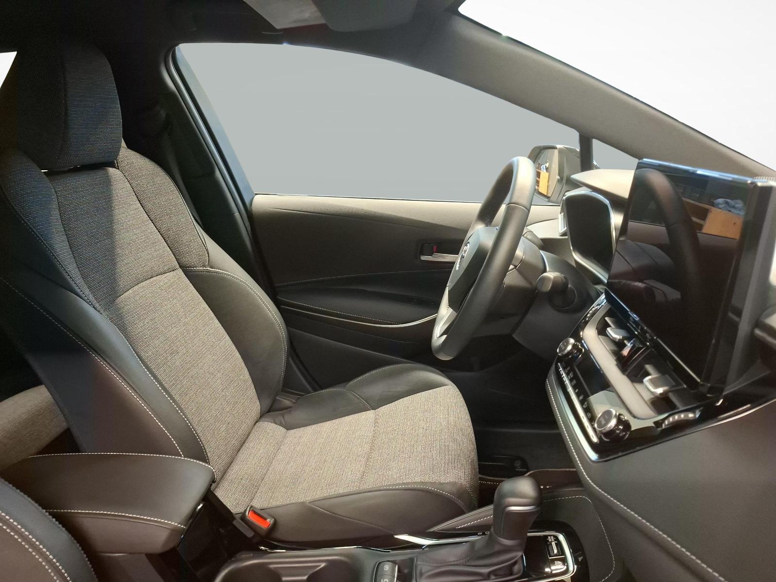TOYOTA Corolla Touring Sports 1.8 HSD Trend-image-9