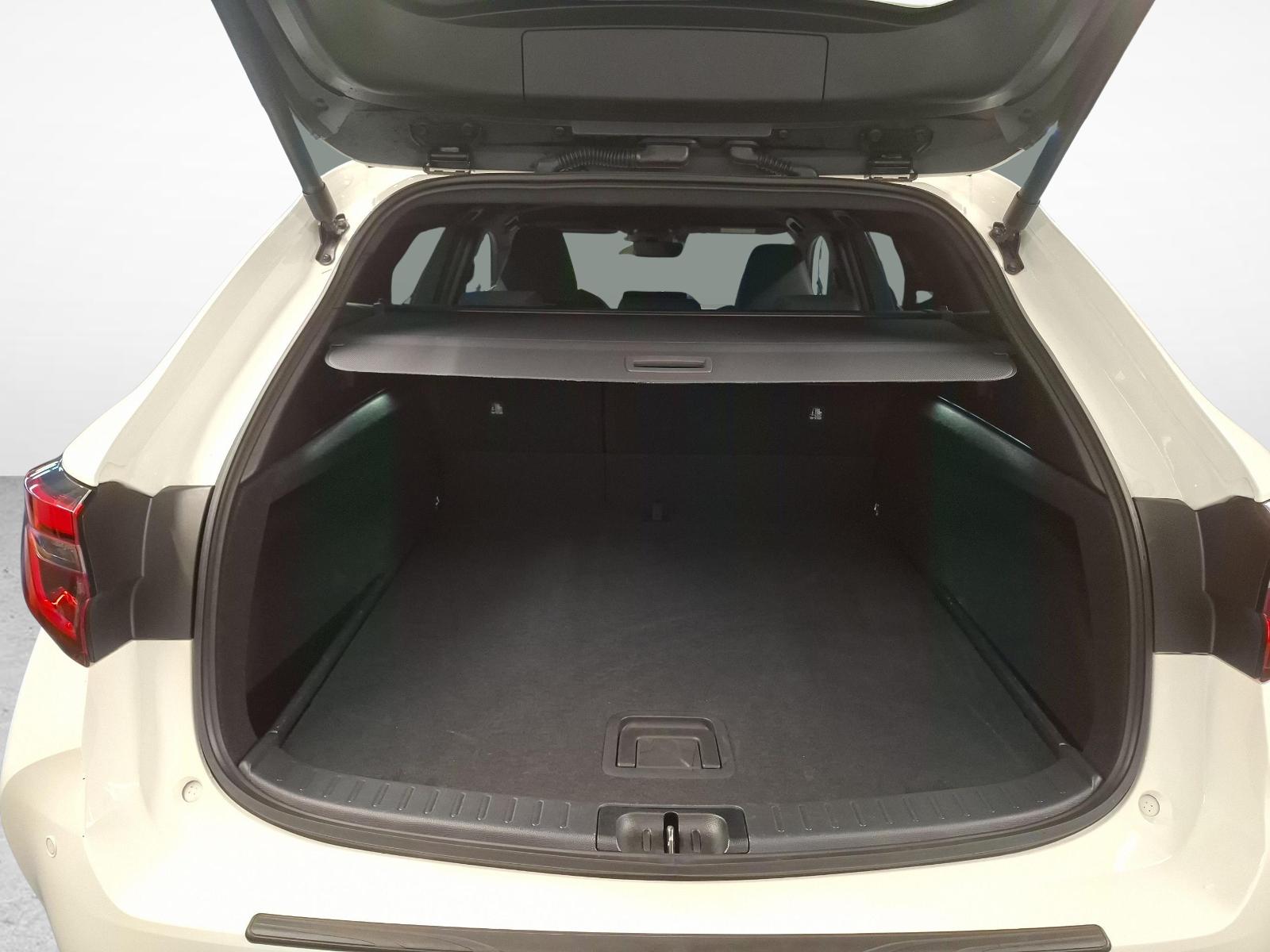 TOYOTA Corolla Touring Sports 1.8 HSD Trend-image-11