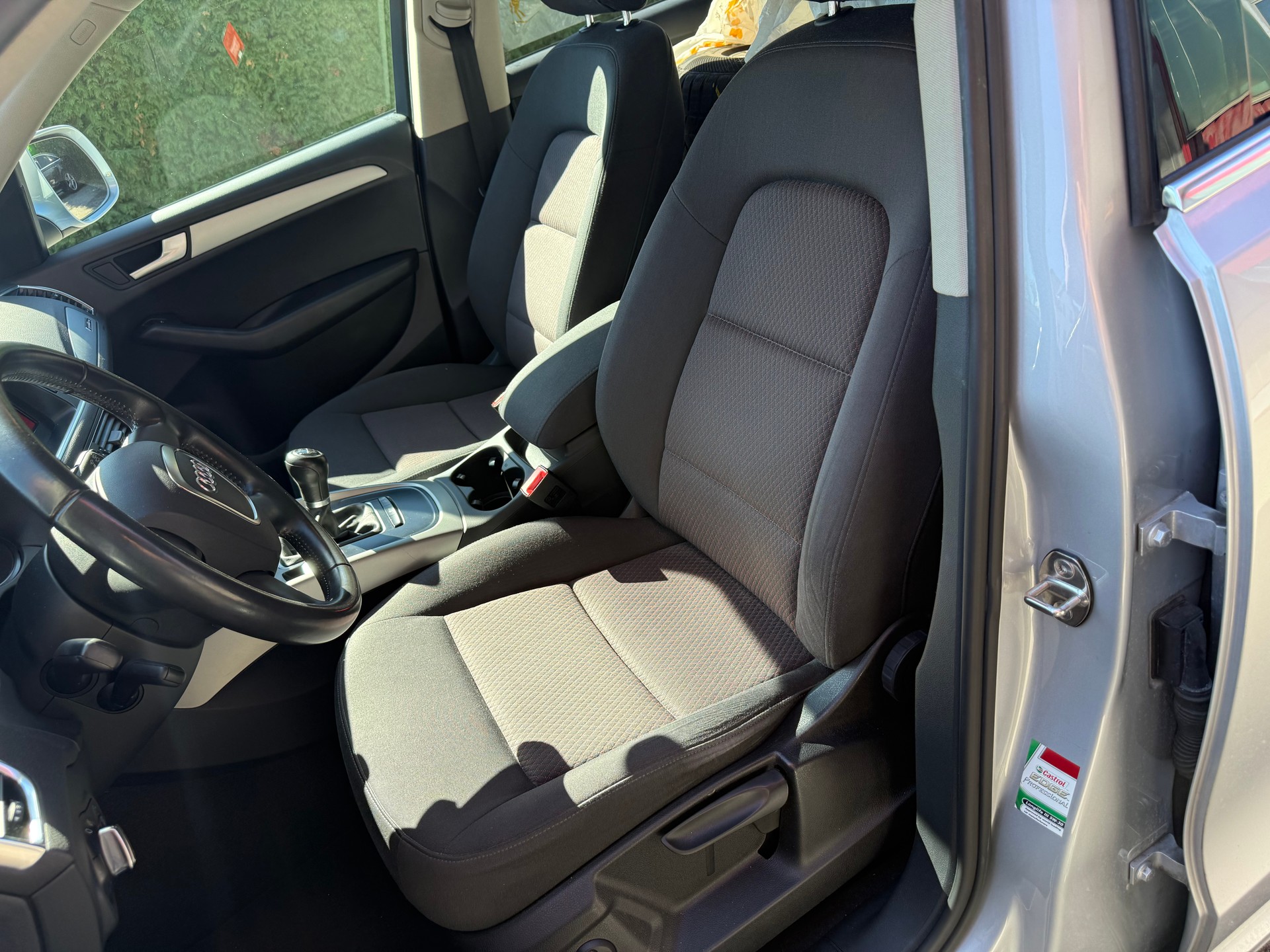 AUDI Q5 2.0 TFSI quattro-image-11