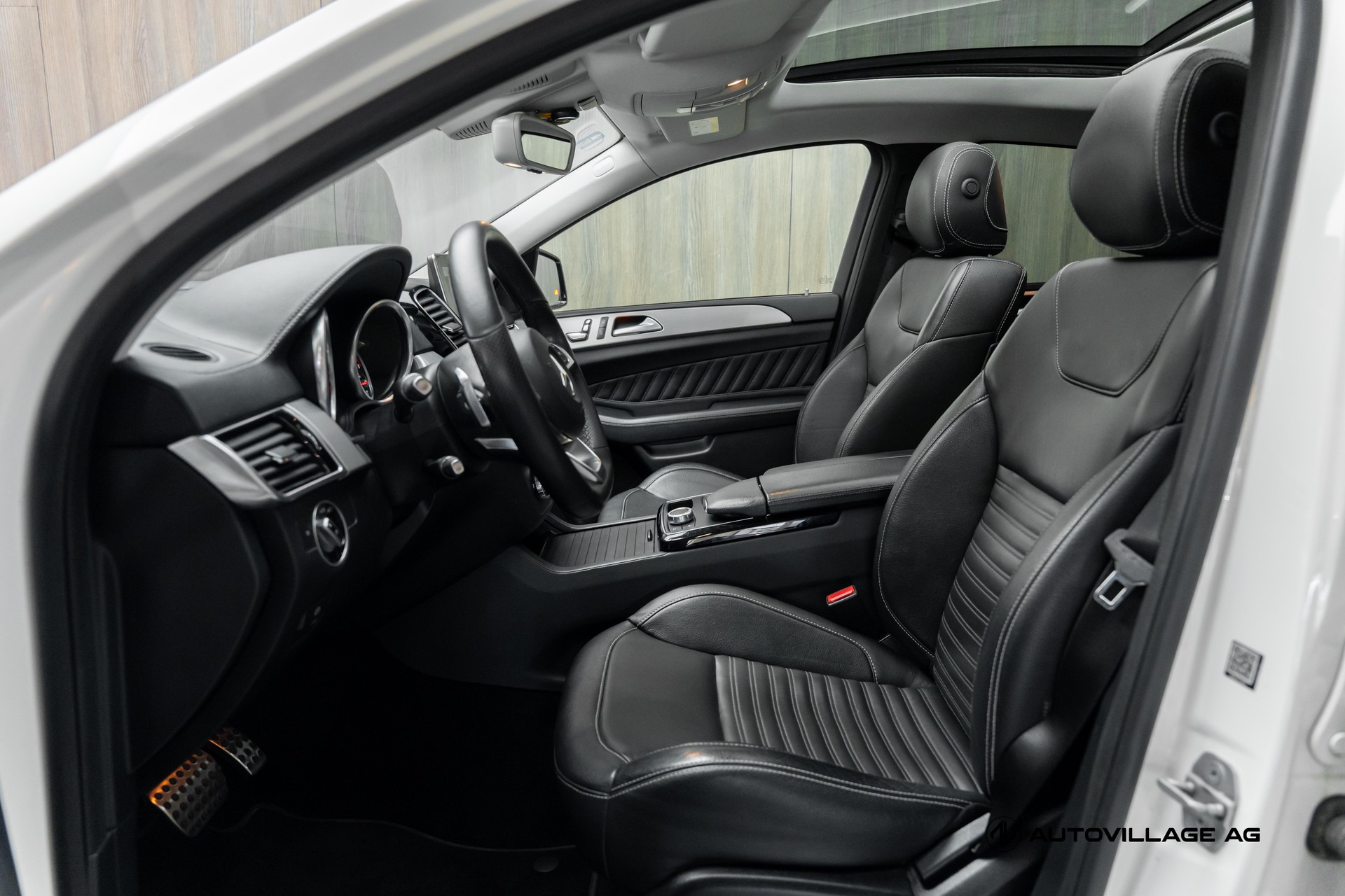 MERCEDES-BENZ GLE Coupé 400 4Matic 9G-Tronic-image-4