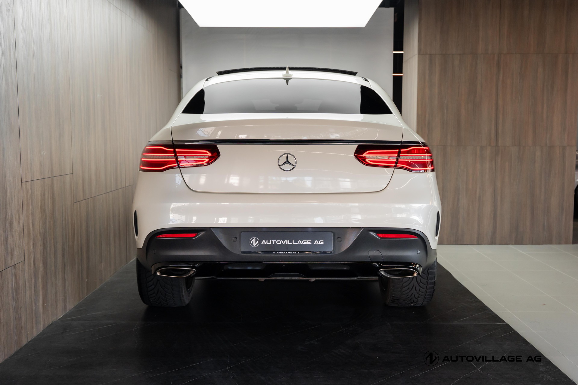 MERCEDES-BENZ GLE Coupé 400 4Matic 9G-Tronic-image-27