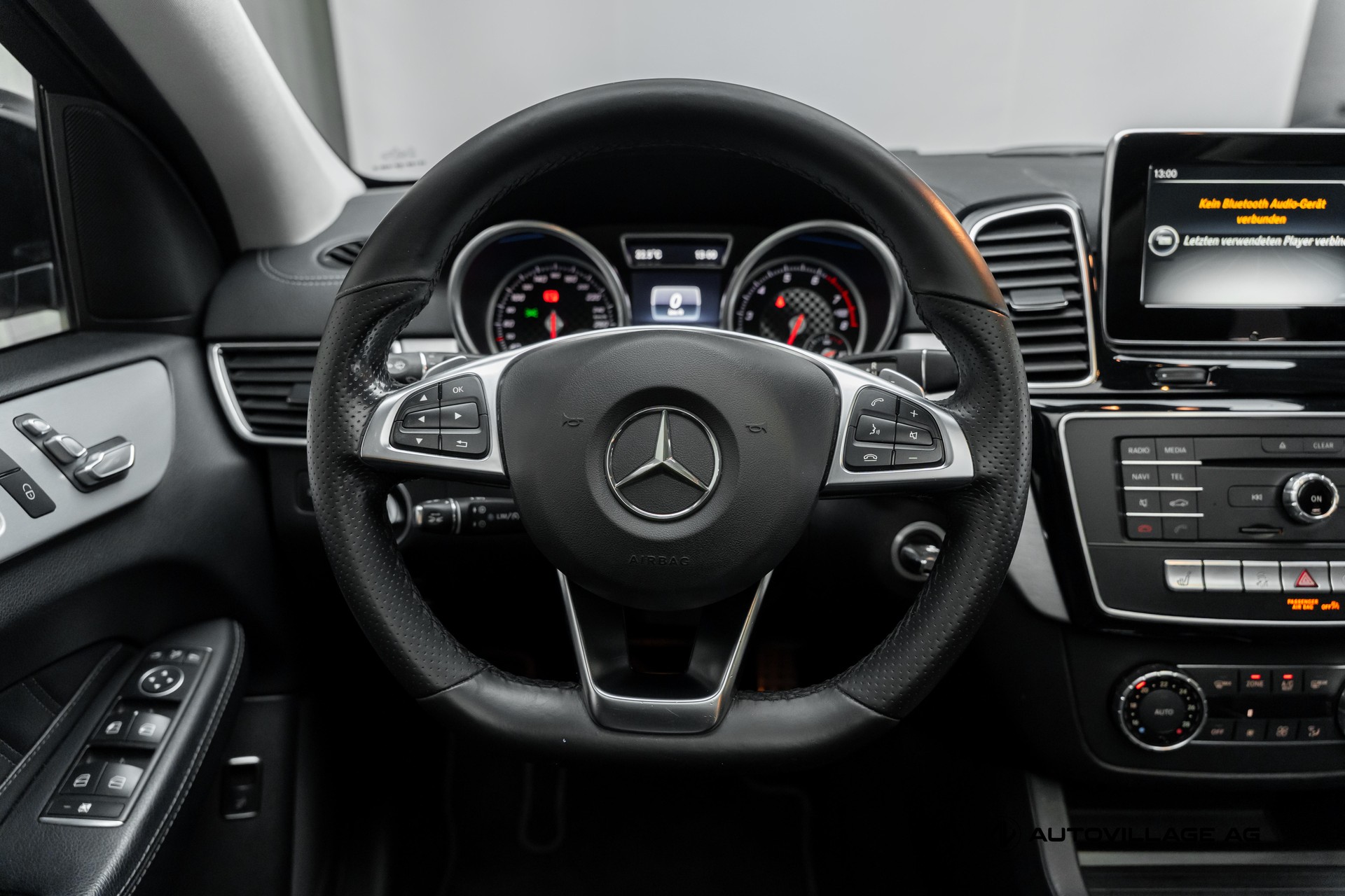 MERCEDES-BENZ GLE Coupé 400 4Matic 9G-Tronic-image-17