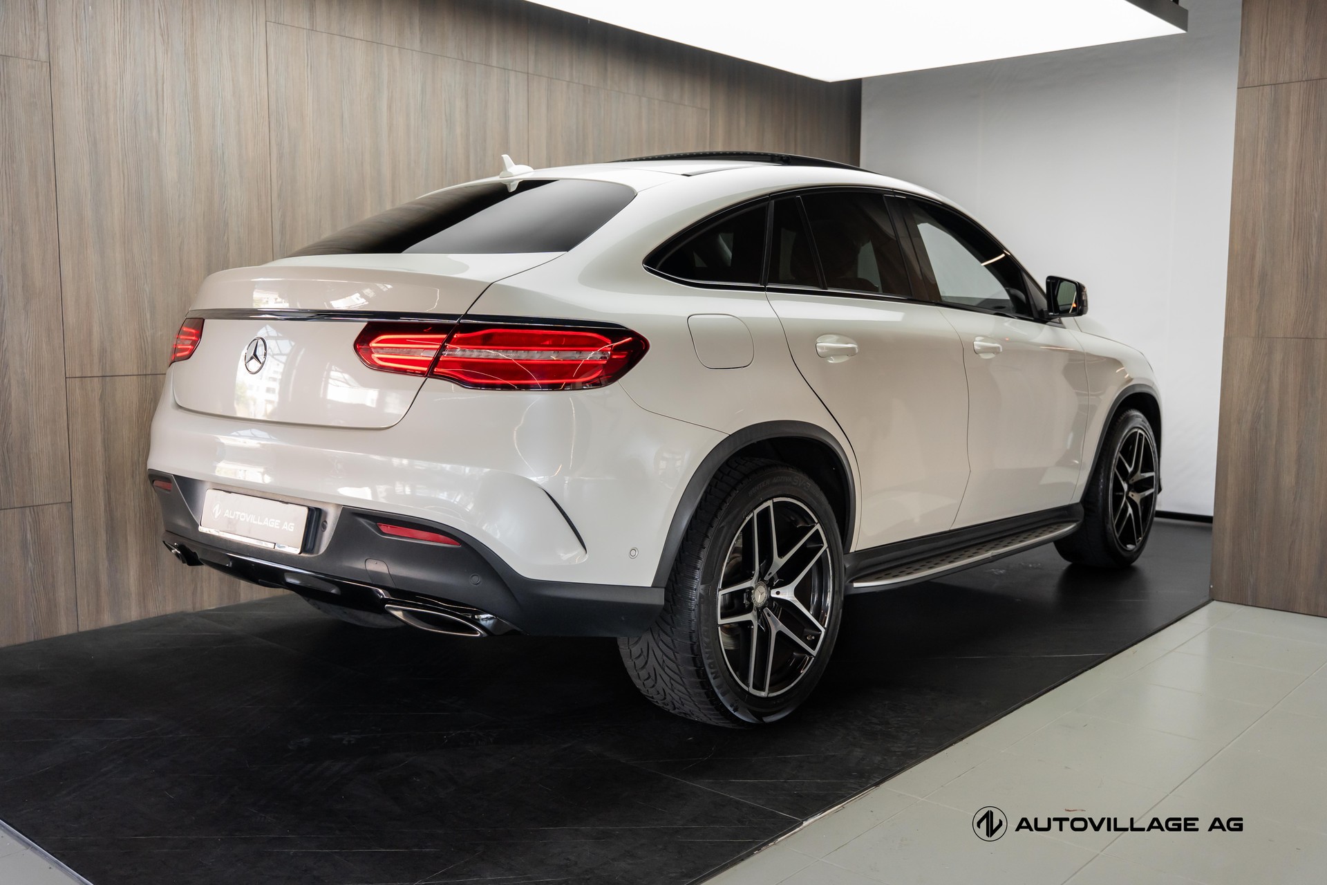 MERCEDES-BENZ GLE Coupé 400 4Matic 9G-Tronic-image-1