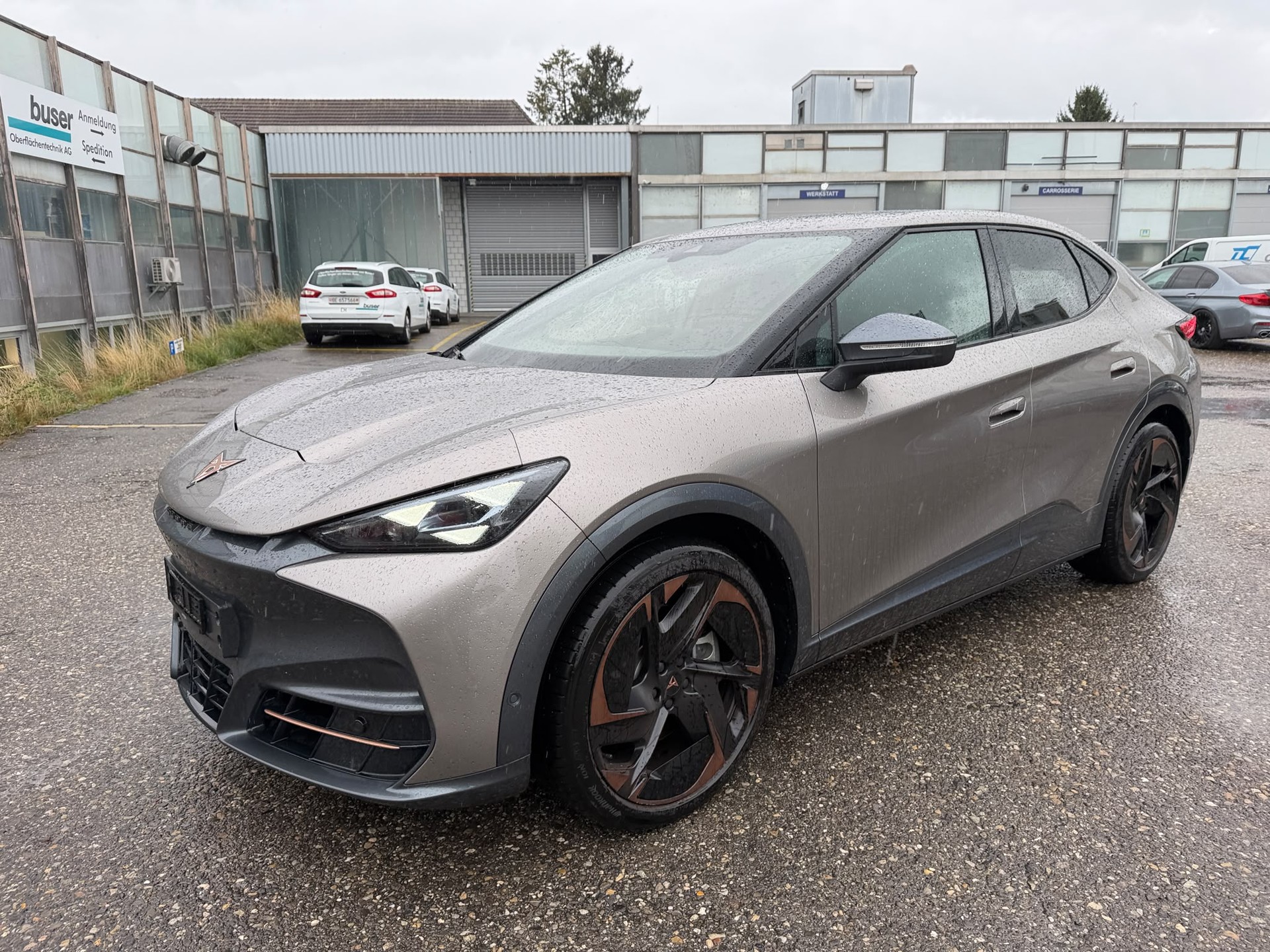 CUPRA Tavascan Type 9 77 kWh Adrenaline-image-1
