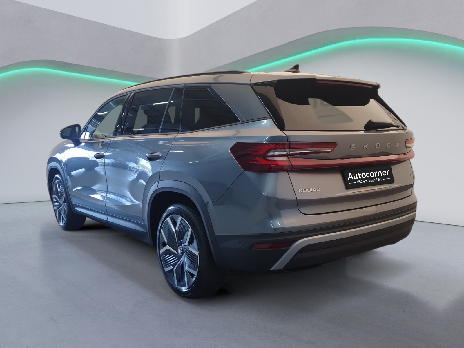 SKODA Kodiaq 1.5 TSI PHEV Dynamic-image-2
