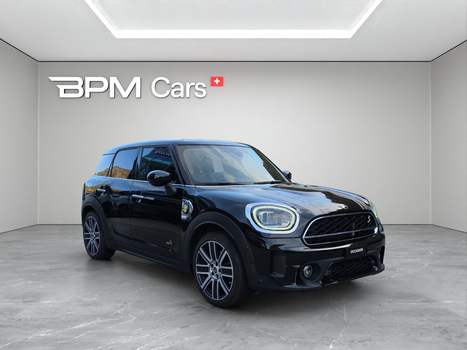 MINI Countryman F60 1.5i Cooper S E ALL4-image-4