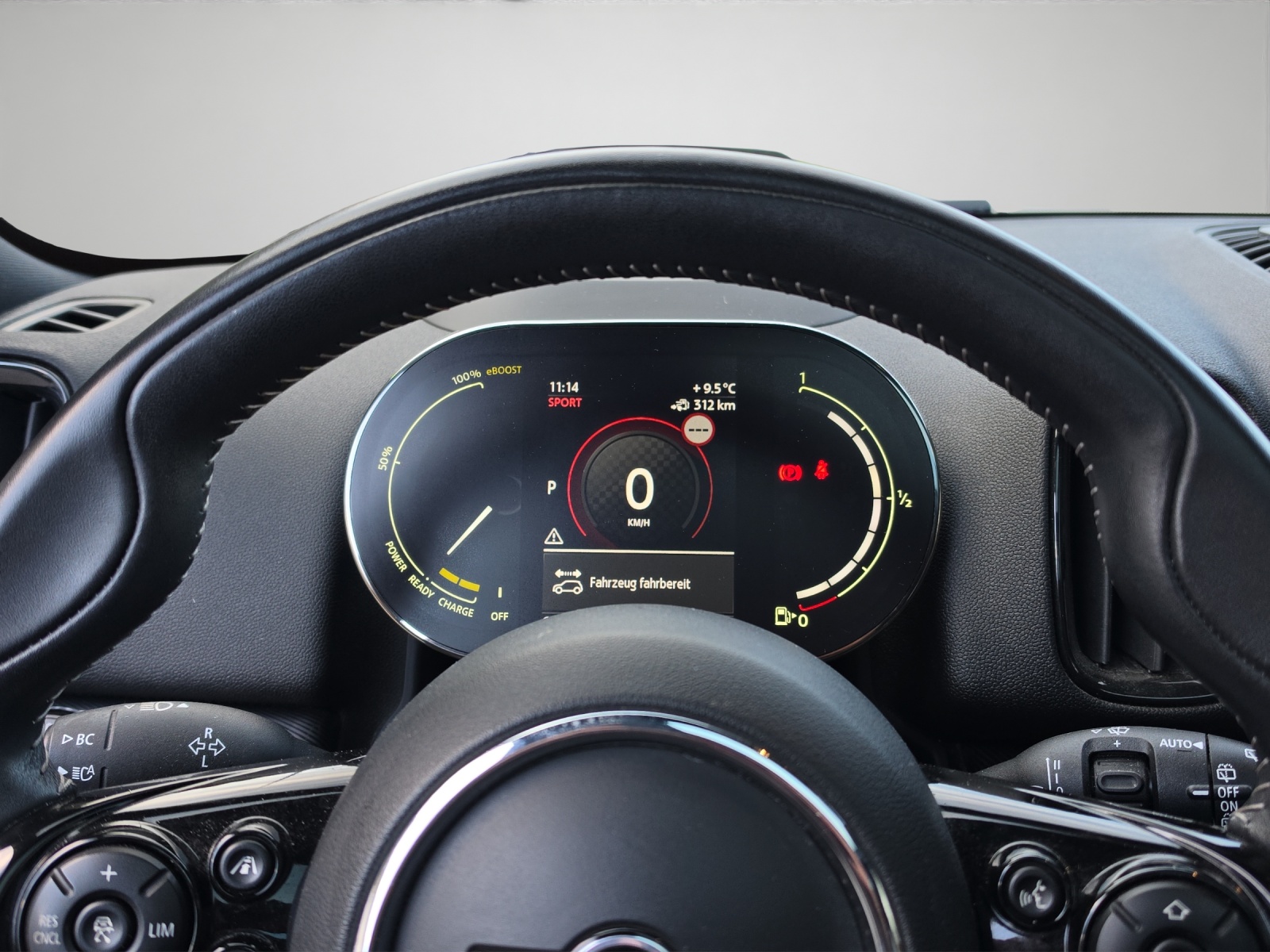 MINI Countryman F60 1.5i Cooper S E ALL4-image-16
