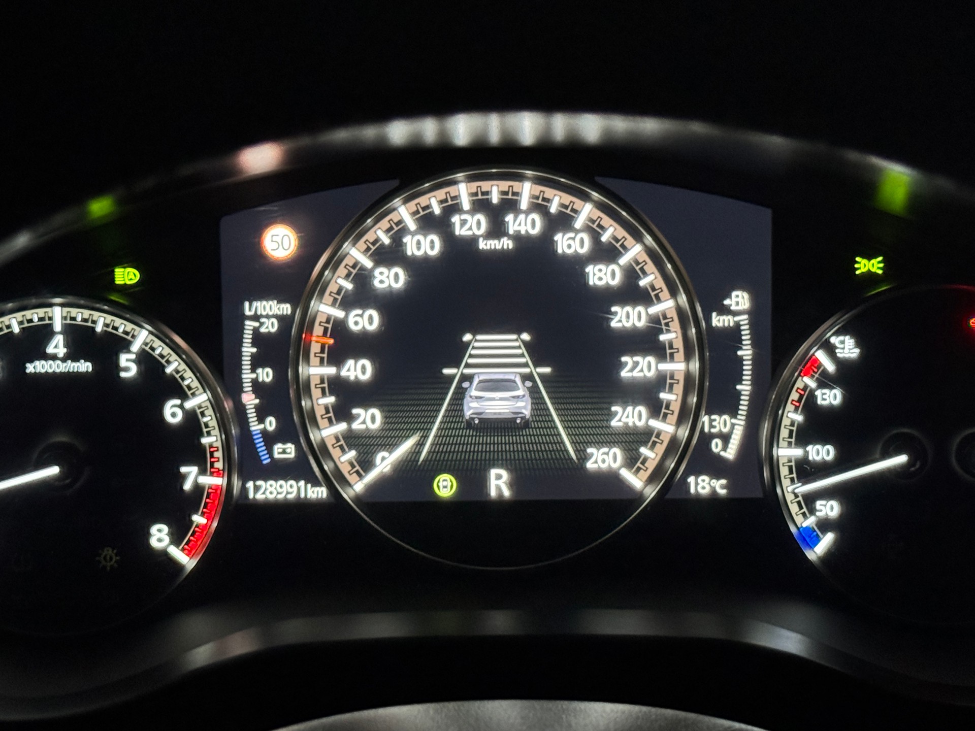 MAZDA 3 Hatchback SKYACTIV-X M Hybrid 186 Revolution Automat Frisch ab MFK & Service – 17/Monate Werksgarantie bis 2028.-image-23
