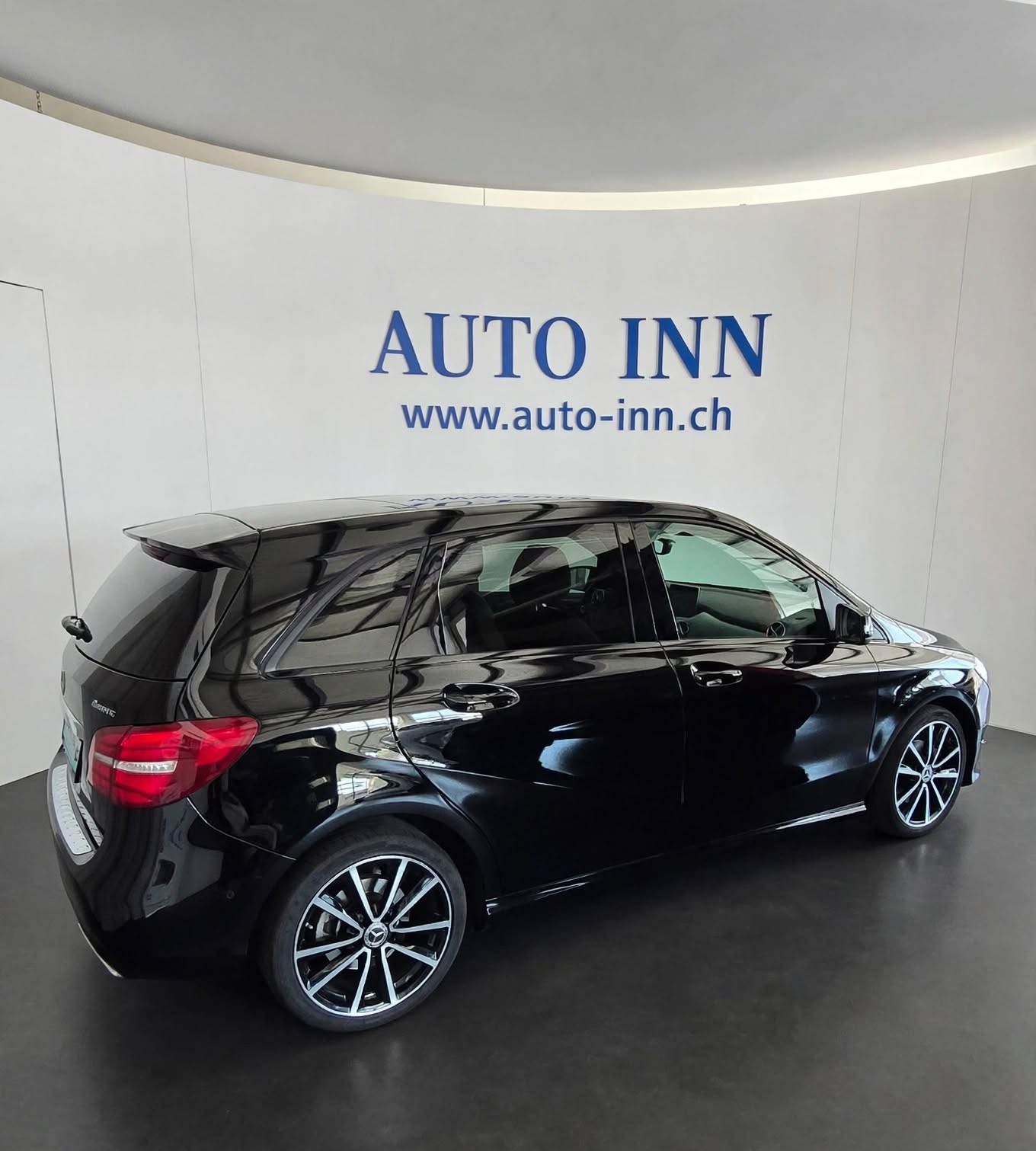 MERCEDES-BENZ B 220 CDI 4Matic - TETTO PANORAMICO - AUTOMATICA-image-2
