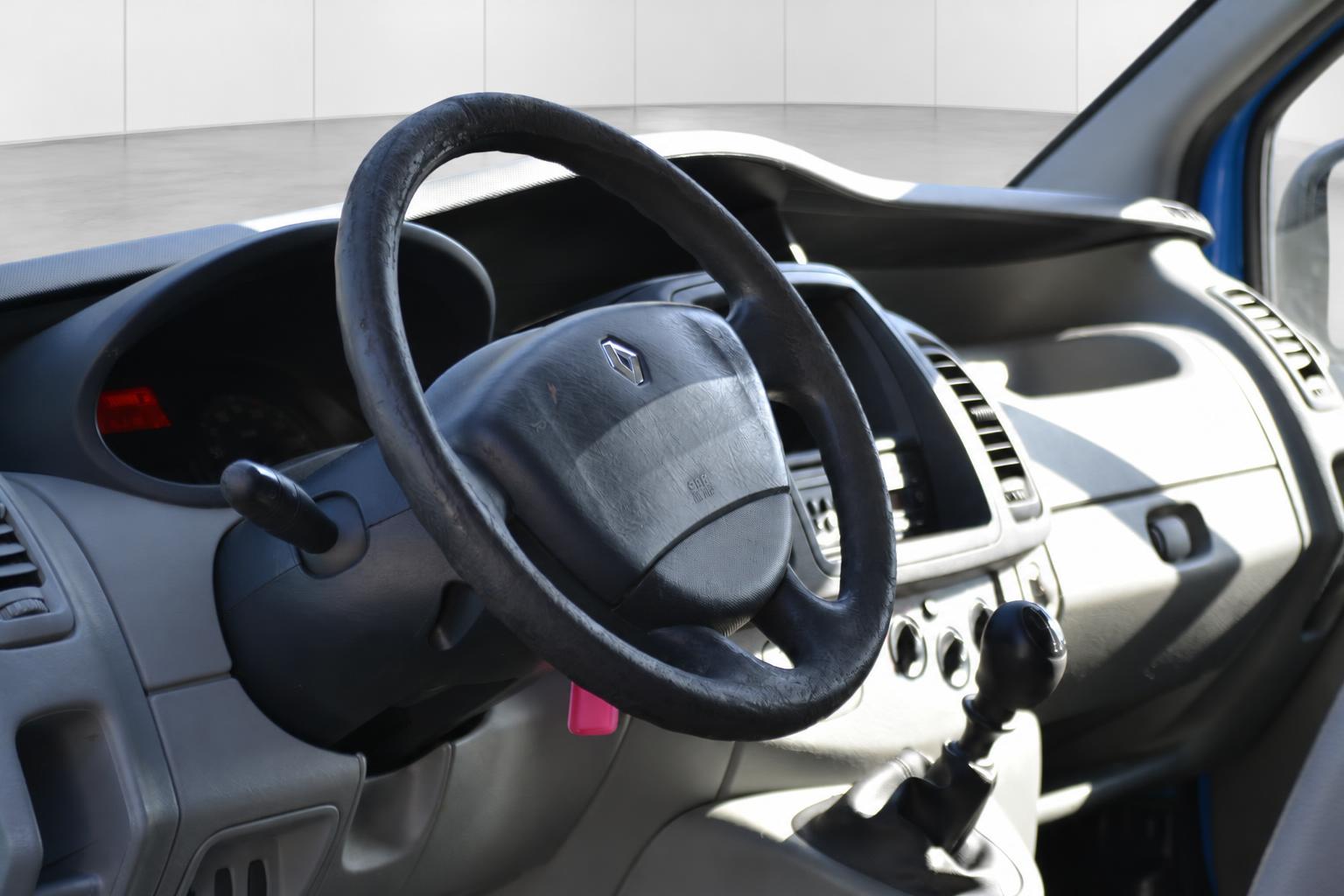 RENAULT Trafic 2.0 dCi 90 2.7t L1H1 / 12-Monate Garantie-image-5
