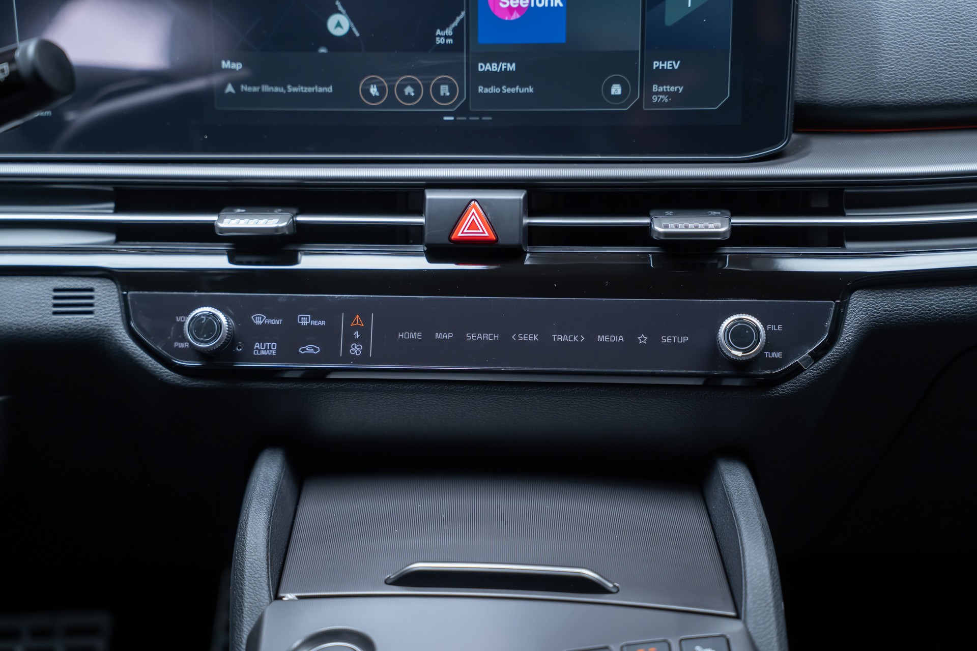 KIA Sportage 1.6T-GDi PHEV Style 4x4 A-image-22