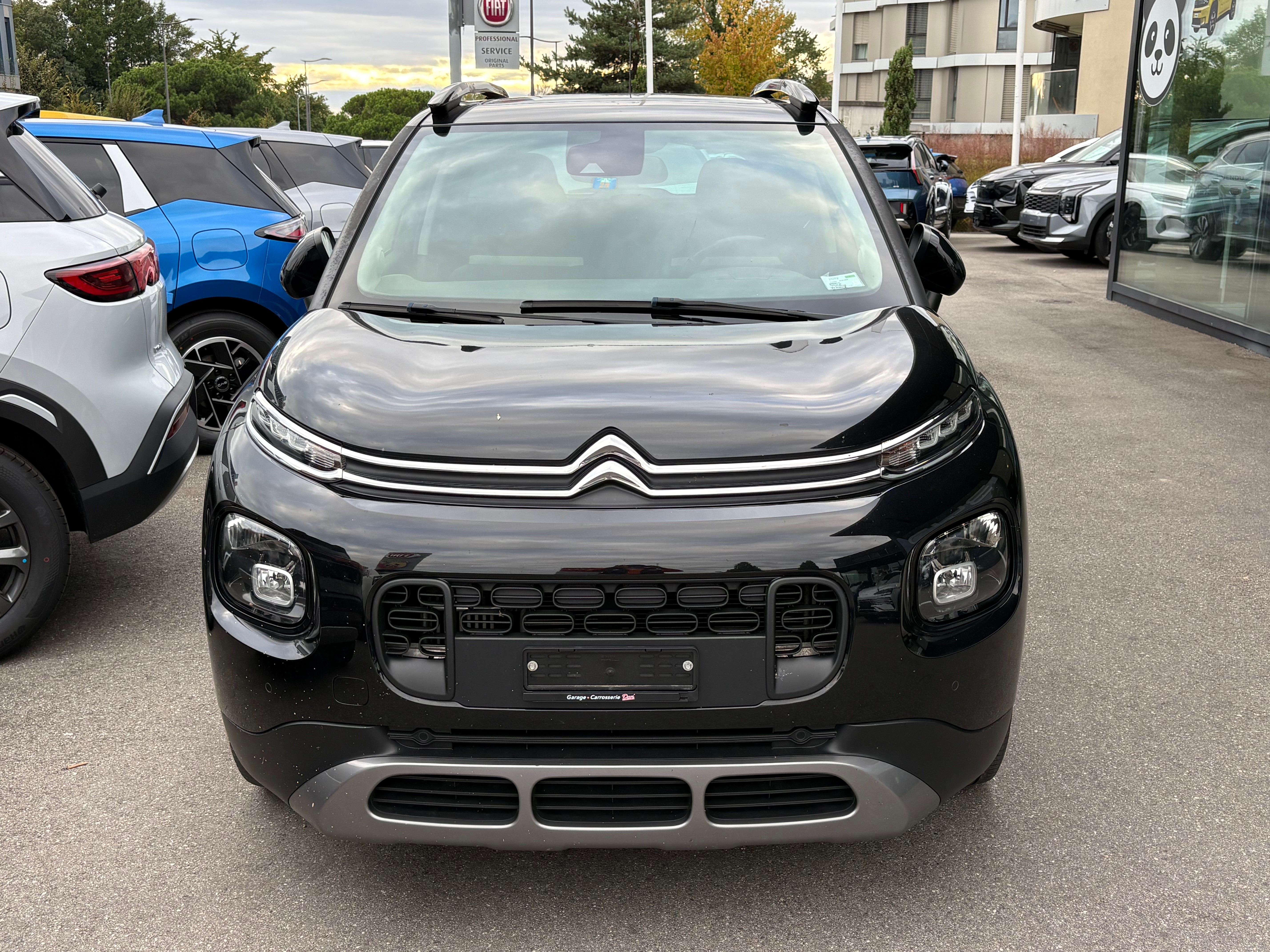 Car photo