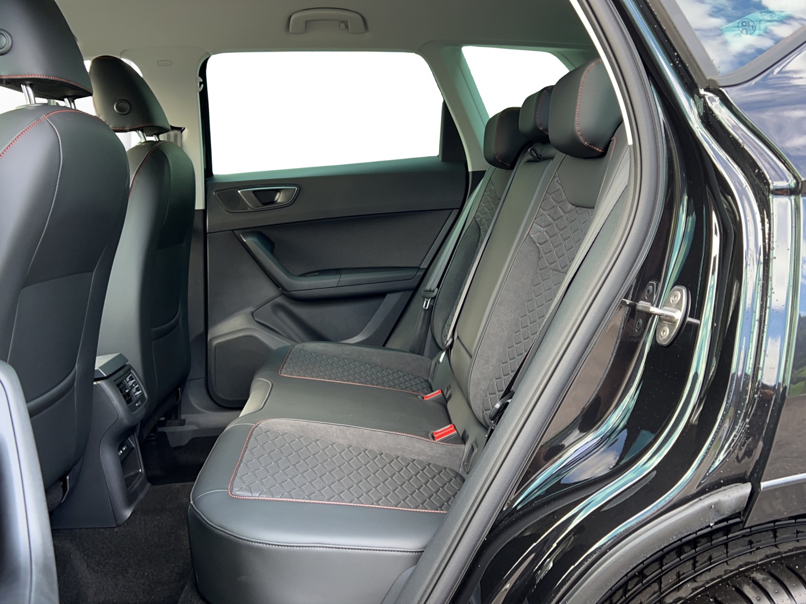 SEAT Ateca 2.0 TDI FR 4Drive DSG-image-7