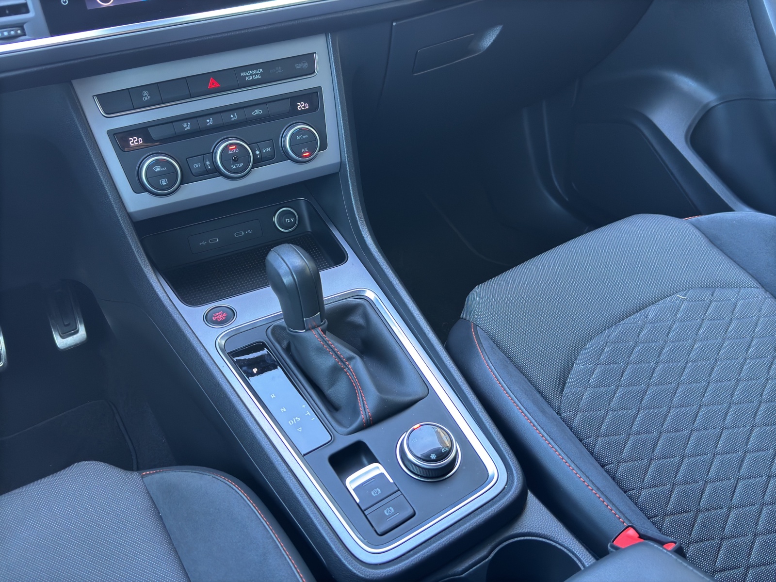 SEAT Ateca 2.0 TDI FR 4Drive DSG-image-12