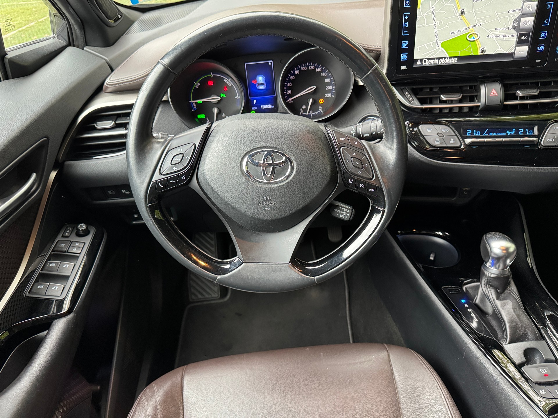 TOYOTA C-HR 1.8 HSD Limited CVT-image-5