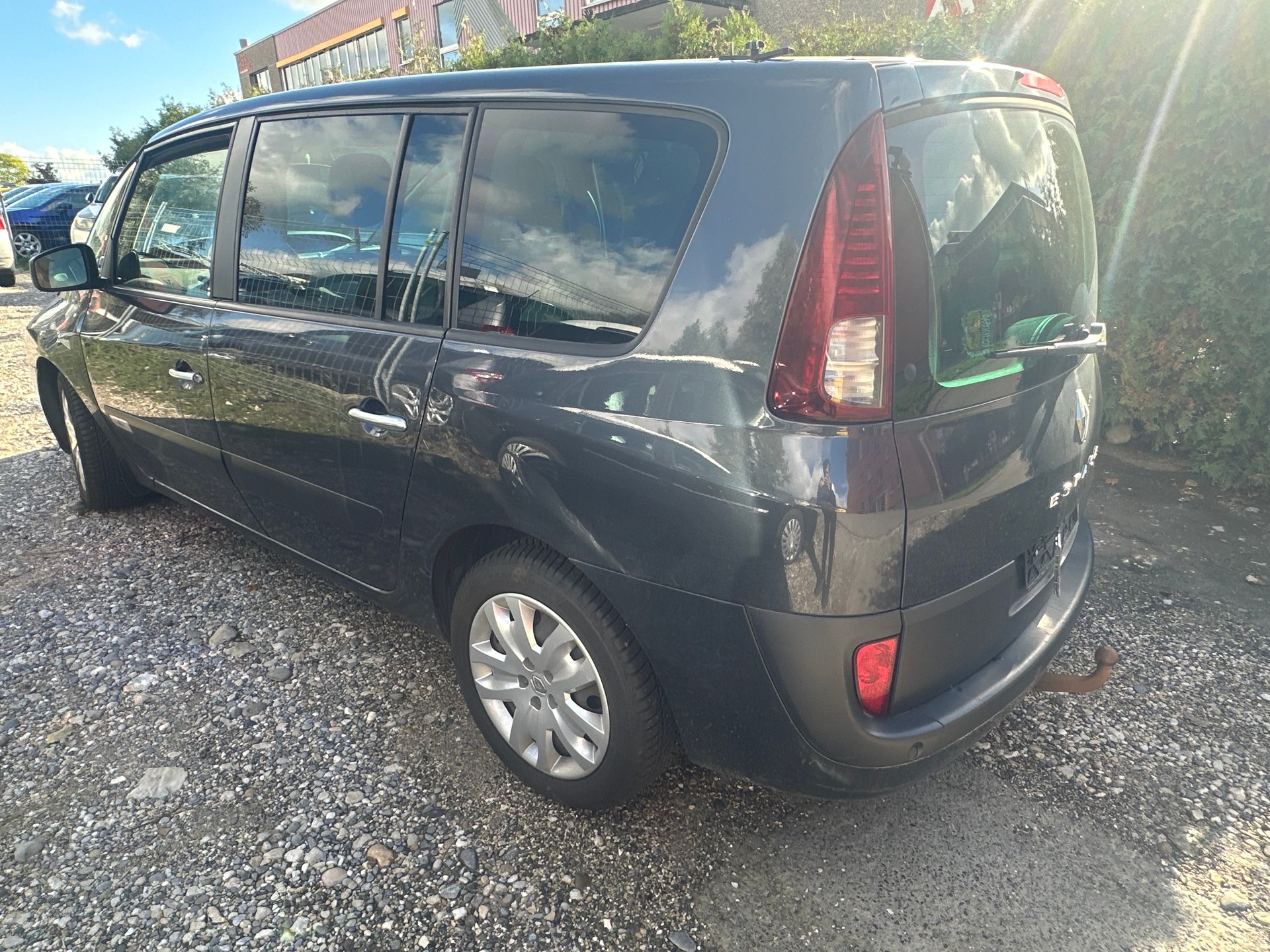 RENAULT Espace 2.0 dCi Dynamique Automatic-image-4