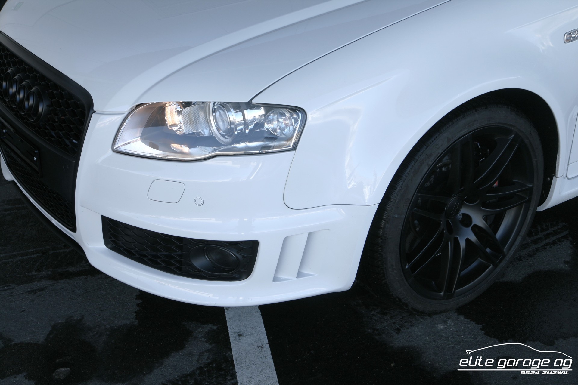 AUDI RS4 Avant 4.2 V8 quattro-image-8