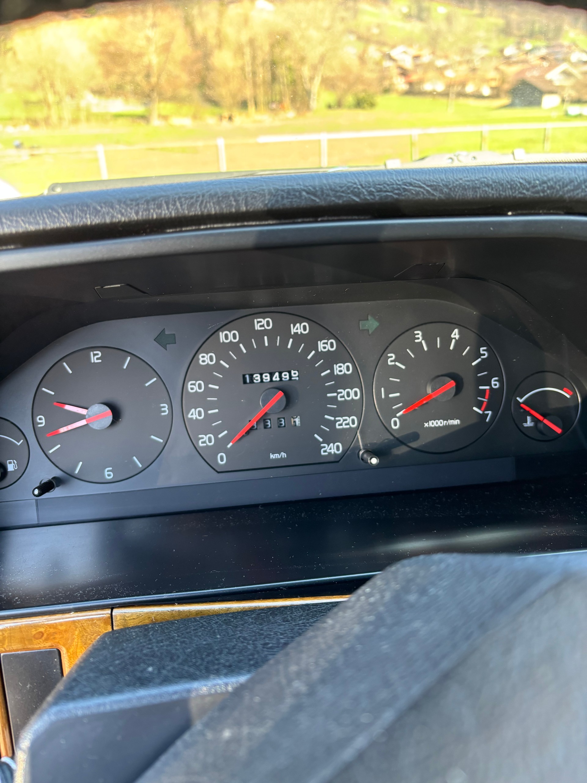 VOLVO 960-image-6