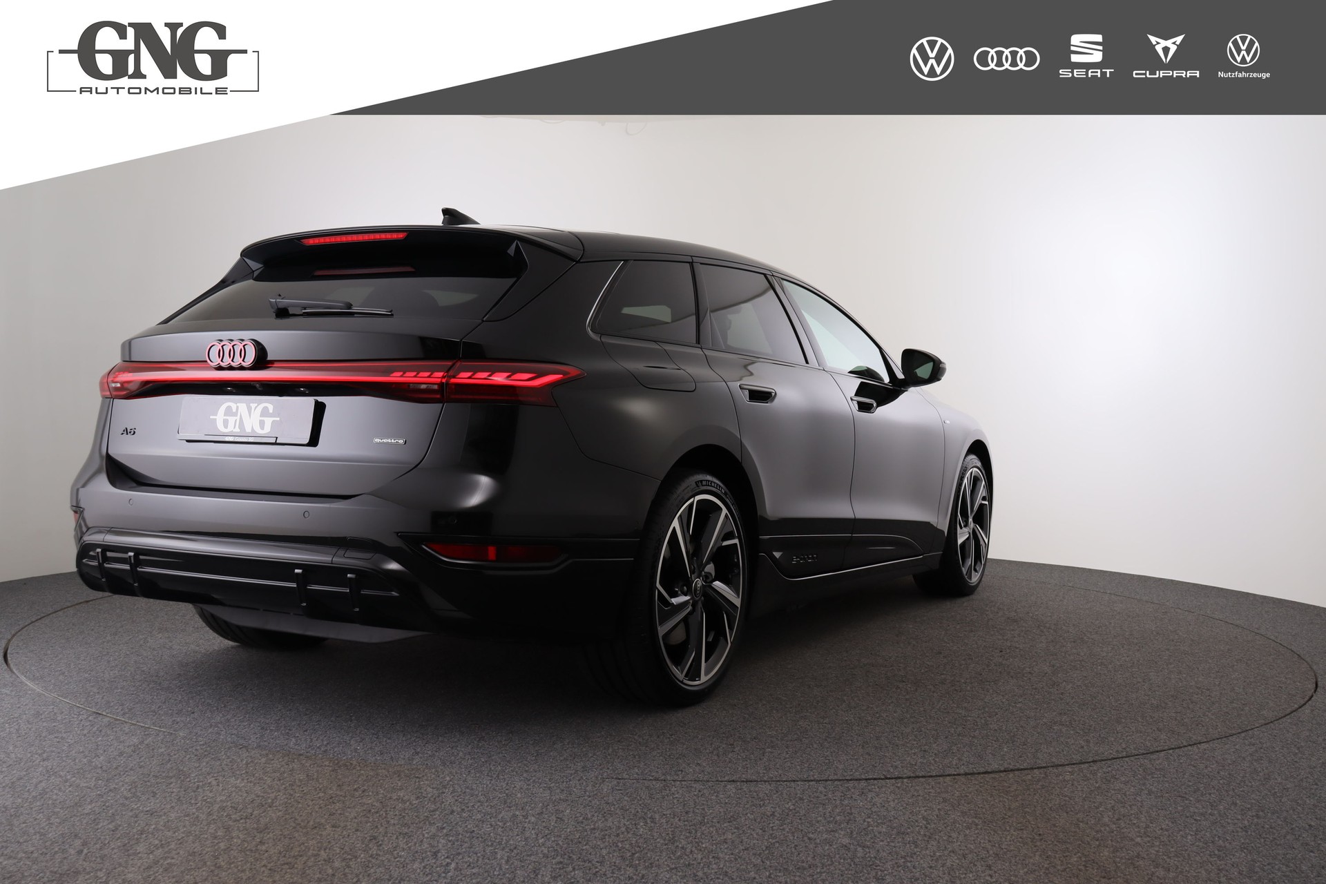 AUDI A6 Avant e-tron quattro-image-4