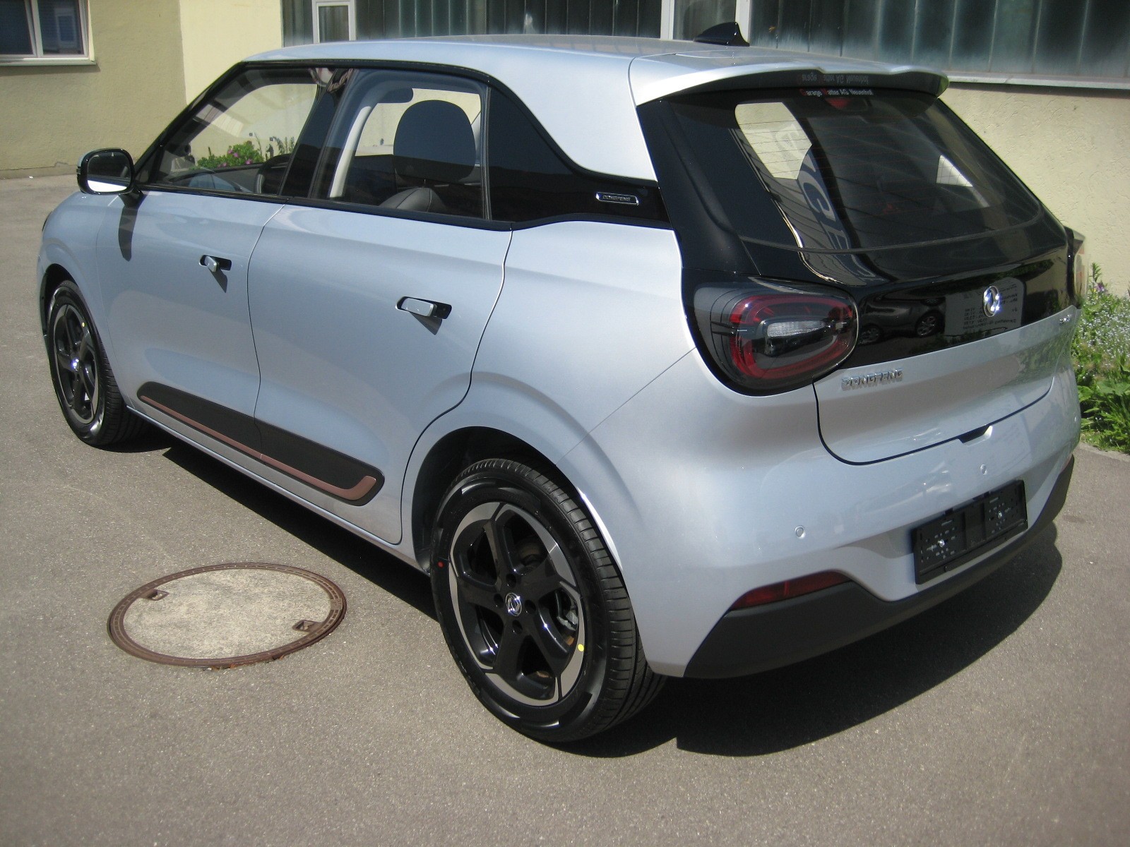 DONGFENG Box Electric-image-2