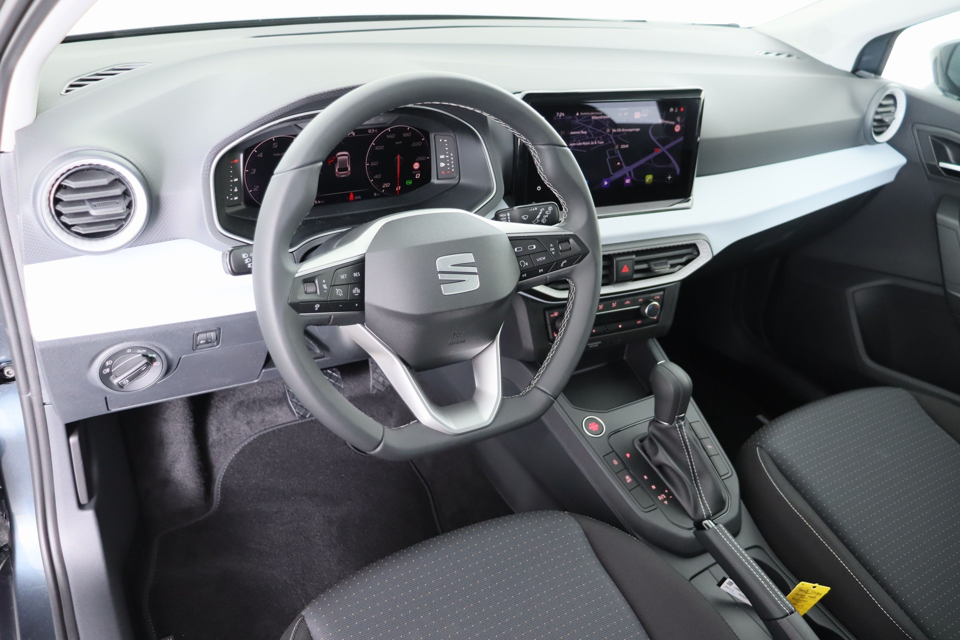 SEAT Ibiza 1.0 EcoTSI GO DSG-image-12