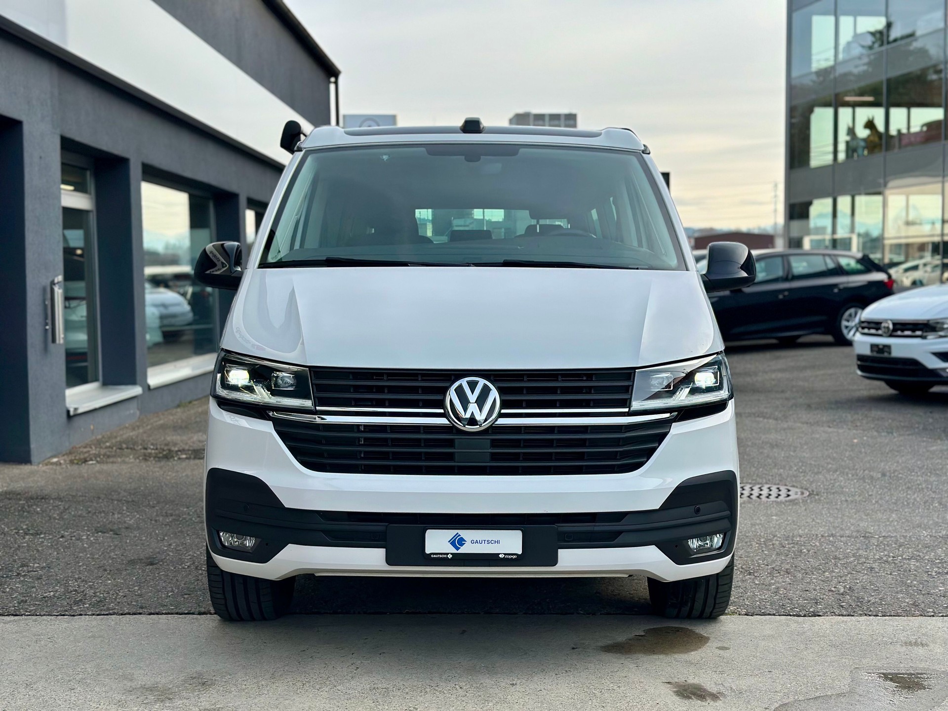 VW T6.1 California 2.0 TDI Beach Edition Spirit DSG-image-2